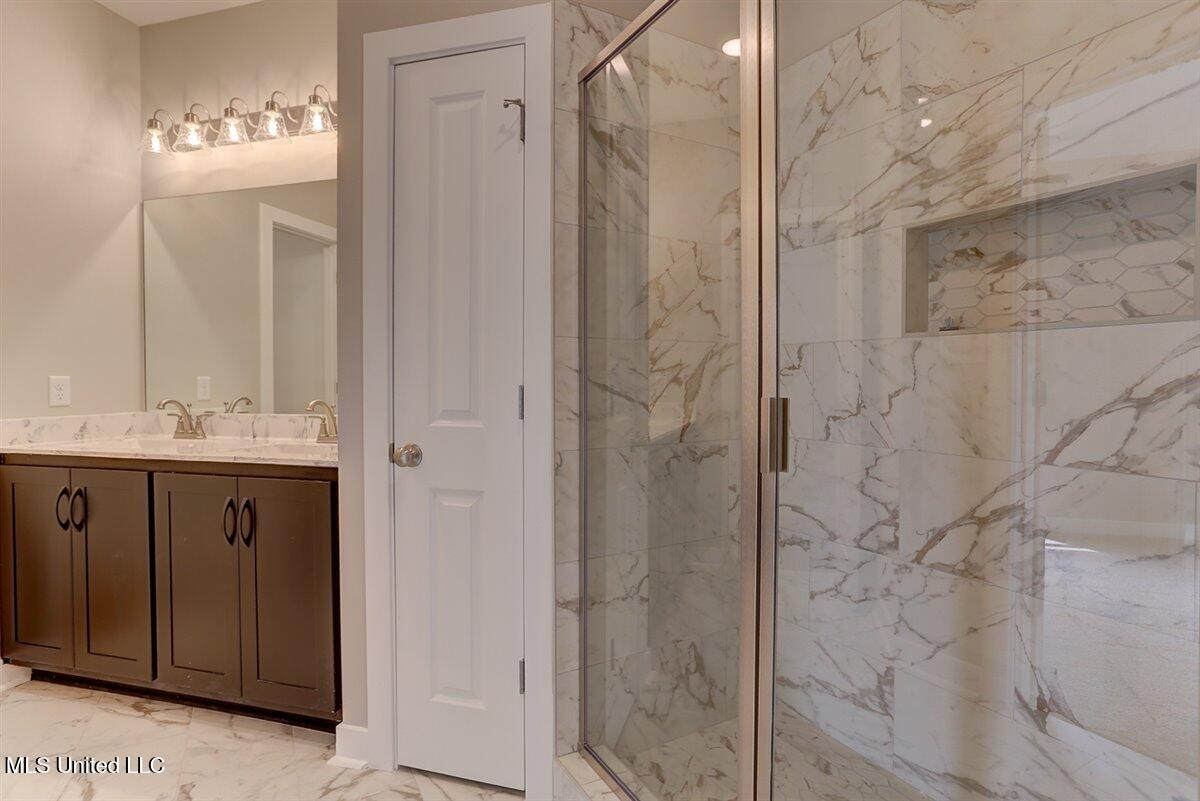 7736 Carmel Cove Property Photo 22