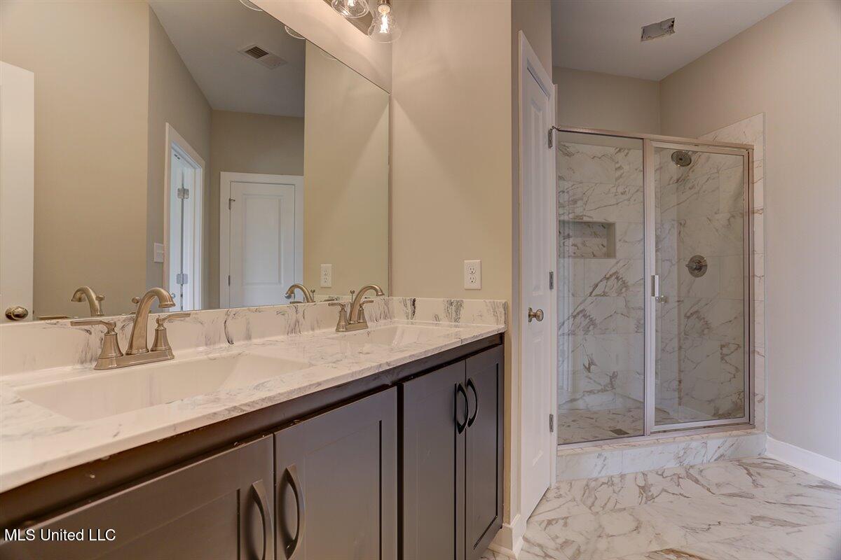 7736 Carmel Cove Property Photo 24