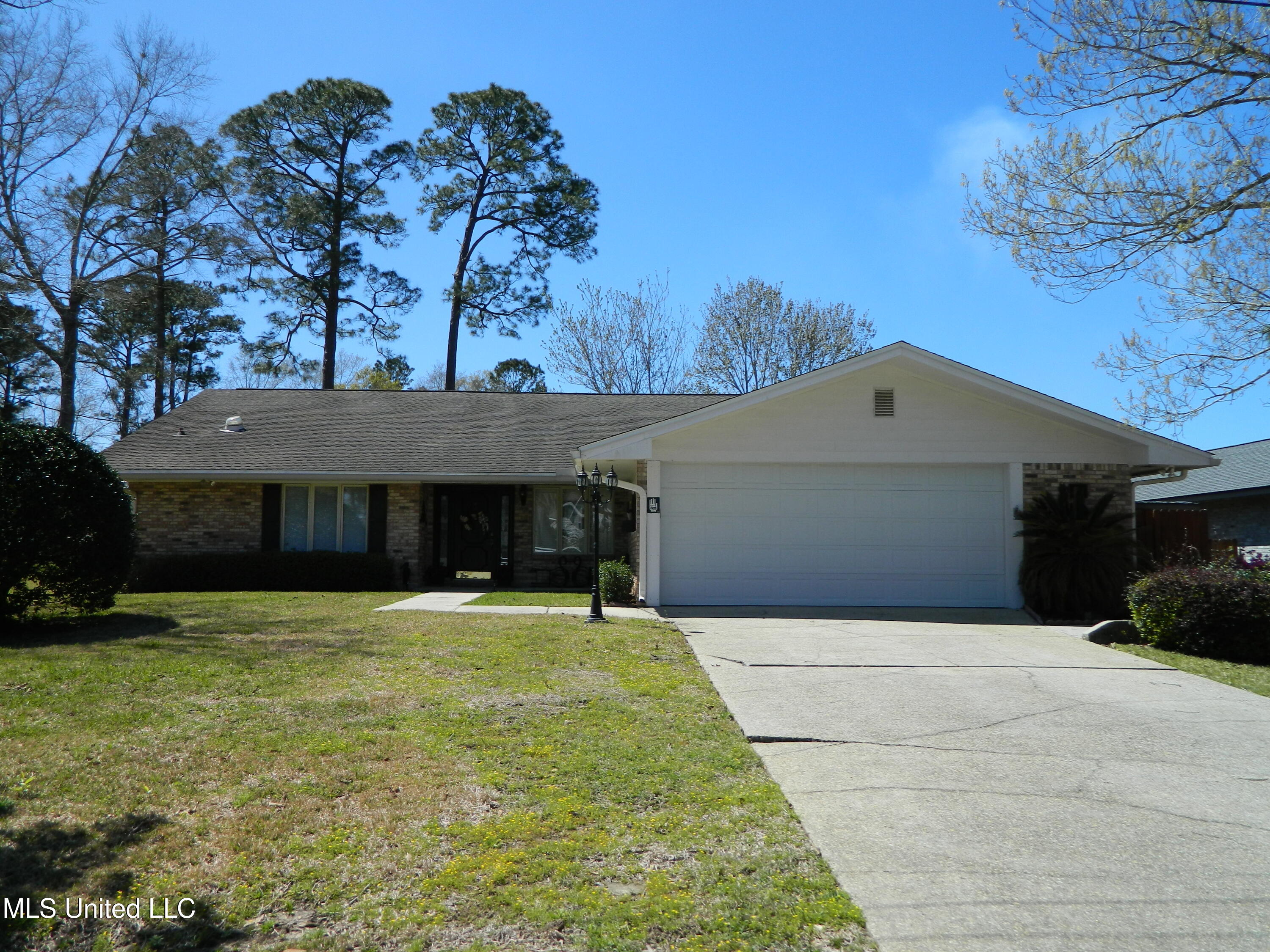 7922 Lanai Place Property Photo 1