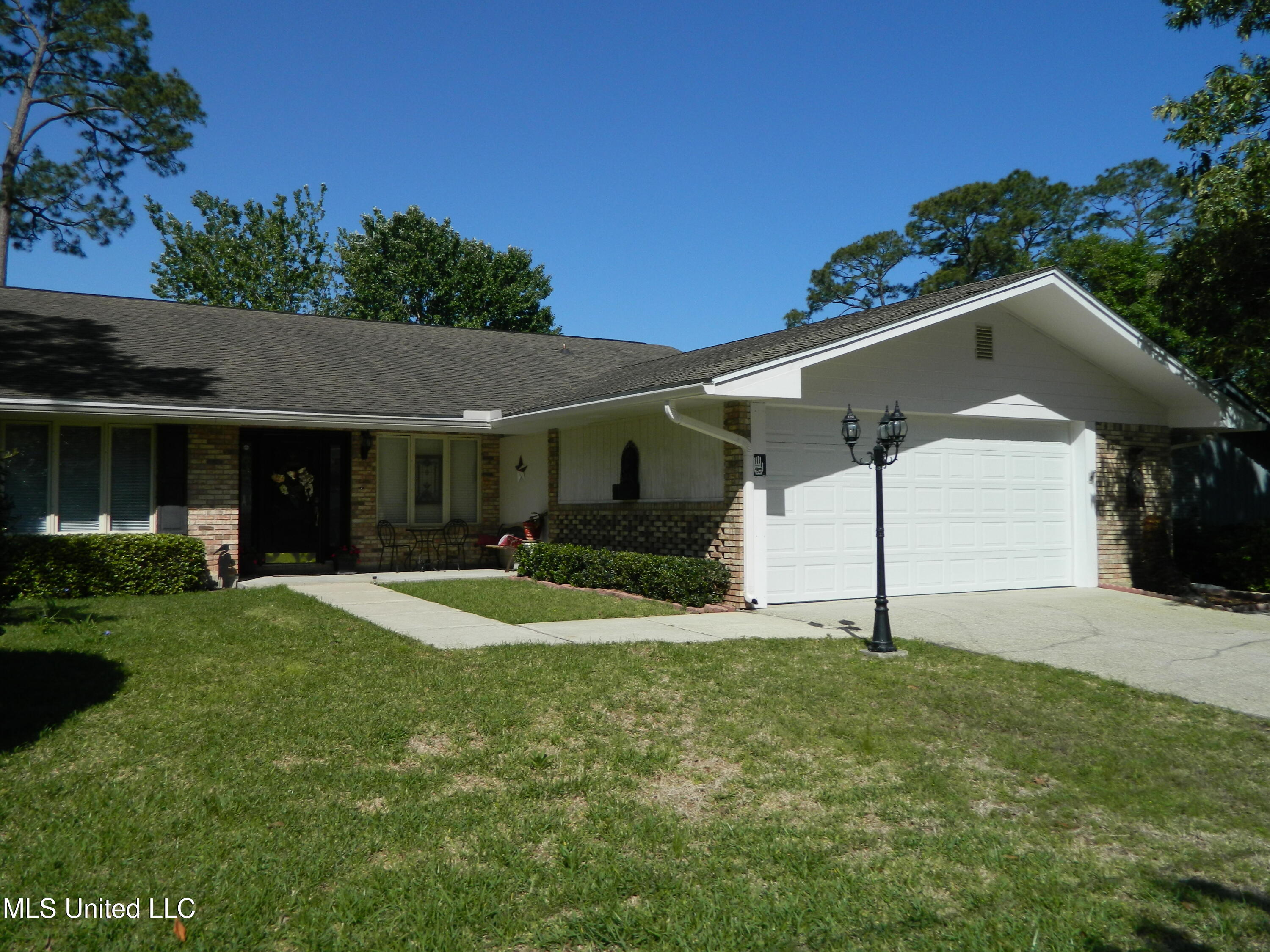 7922 Lanai Place Property Photo 2