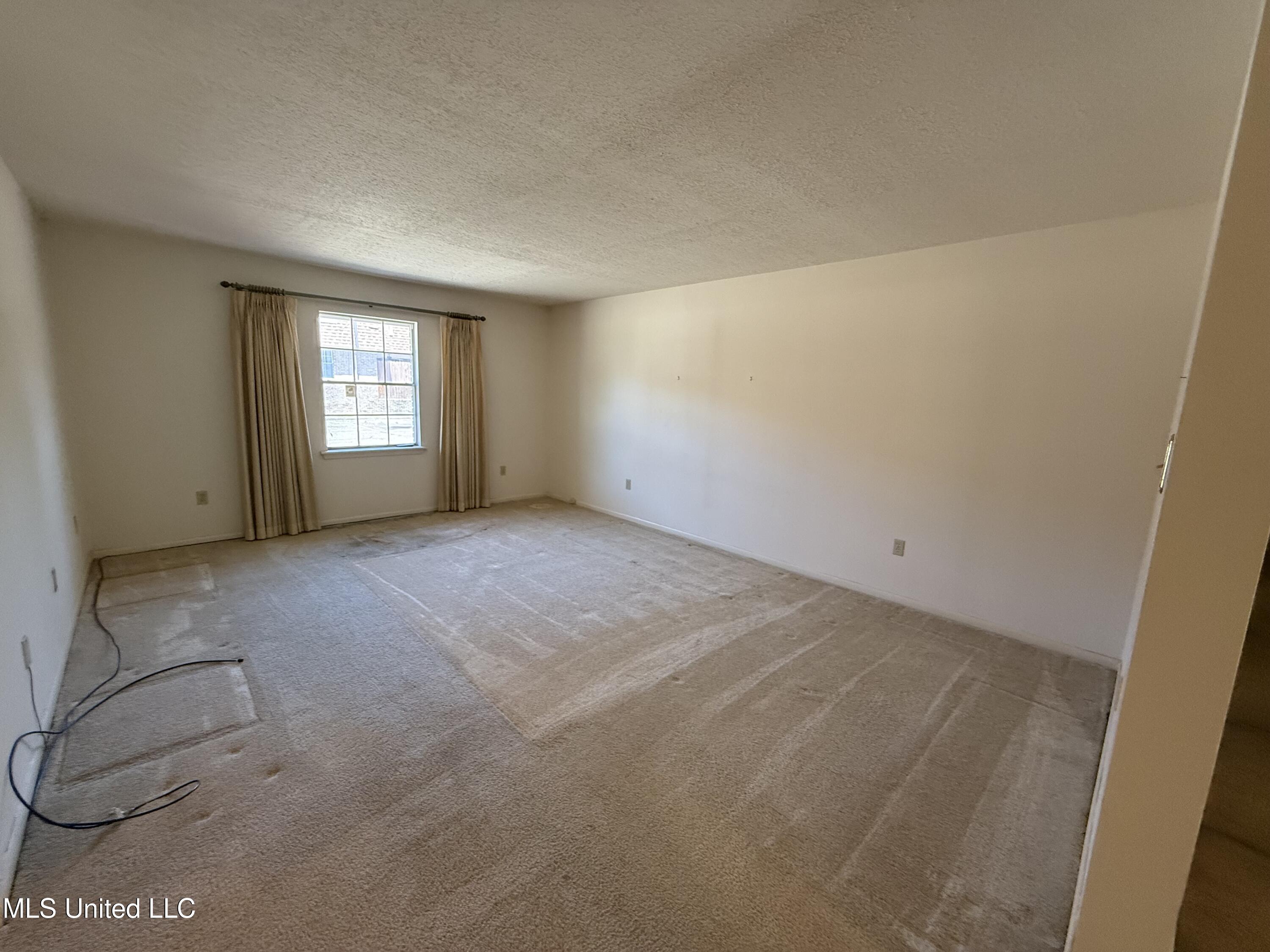 5155 Wayneland Drive Property Photo 7