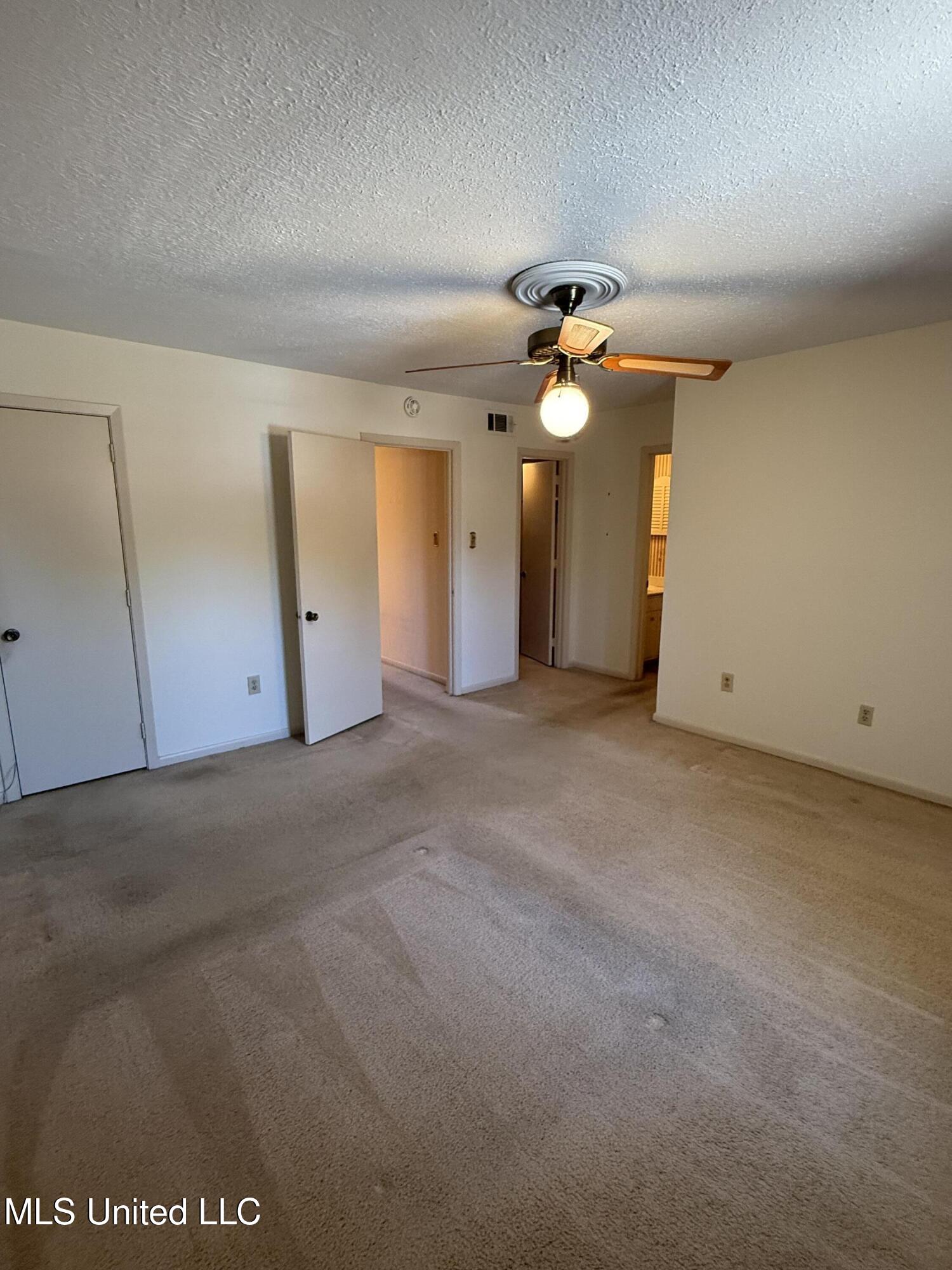 5155 Wayneland Drive Property Photo 25