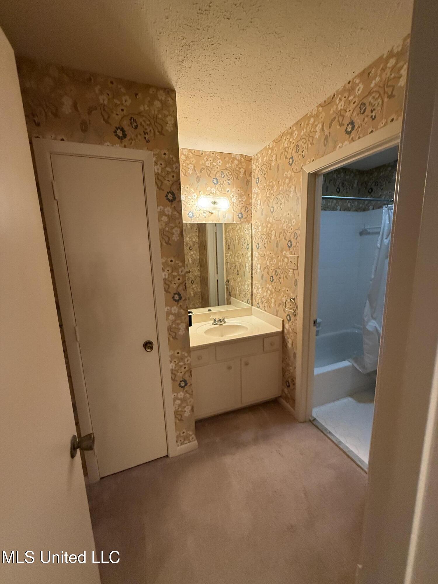 5155 Wayneland Drive Property Photo 32