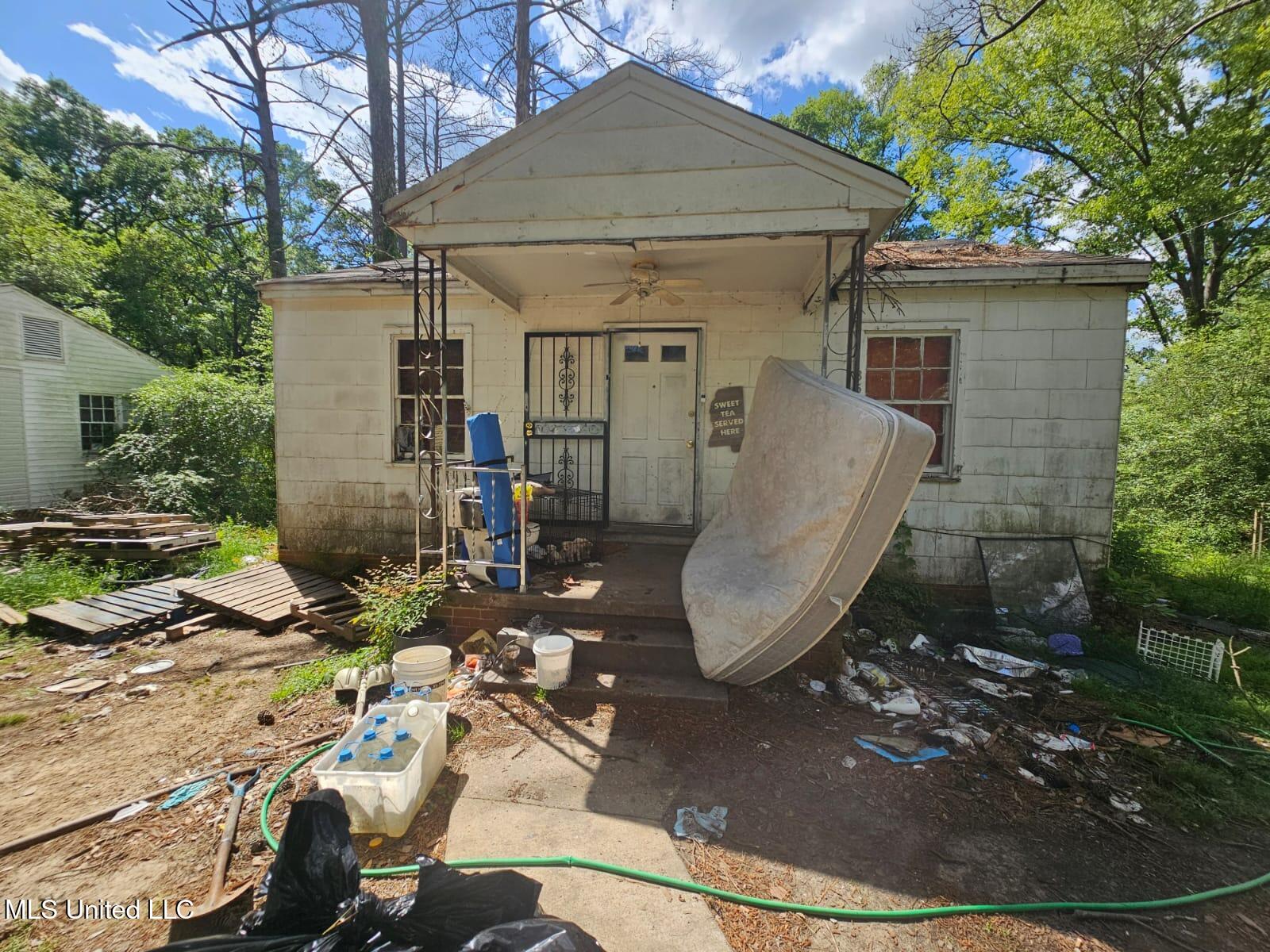 3561 Bowers Street Property Photo 1