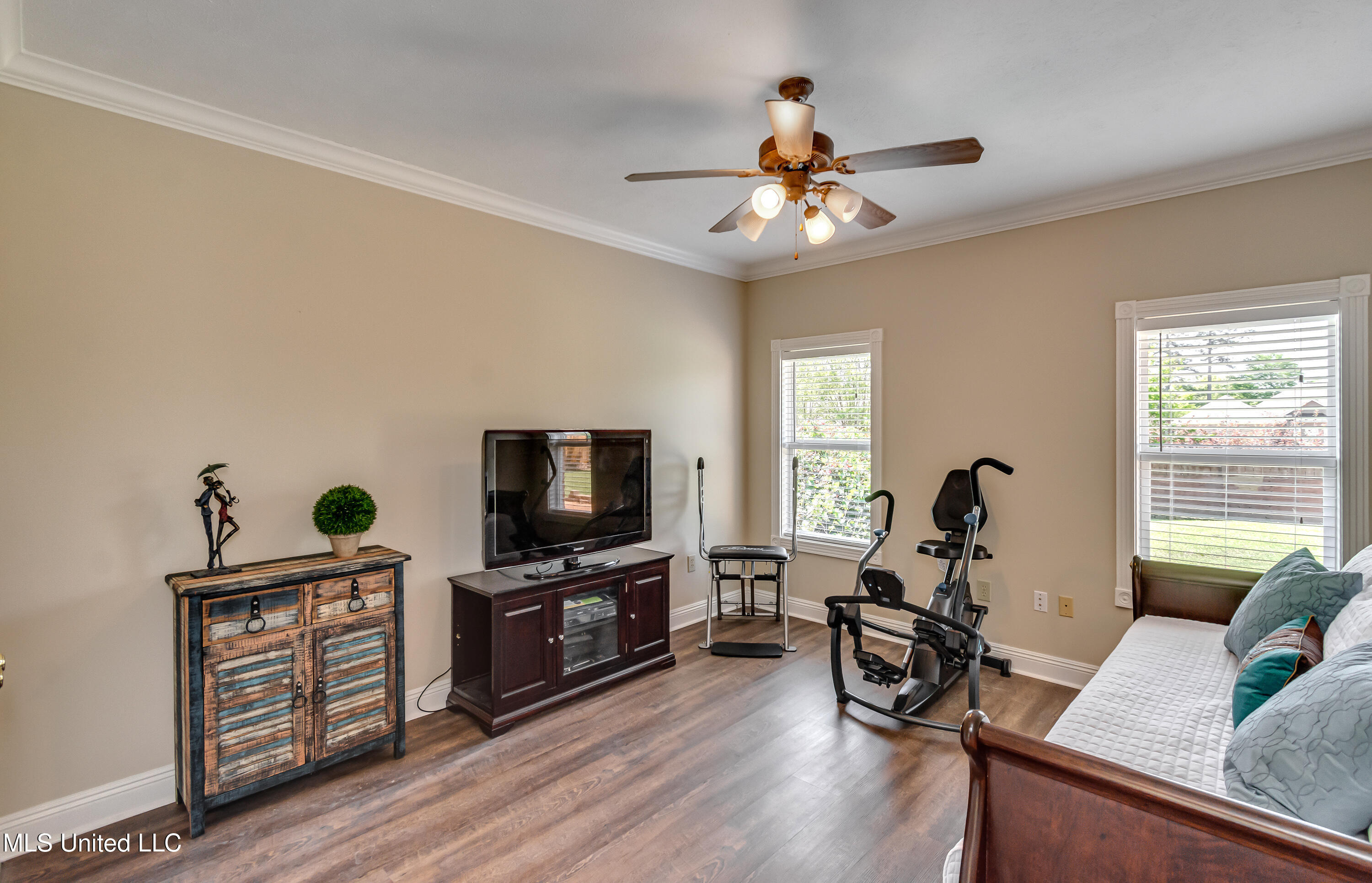 323 Eastridge Drive Property Photo 25