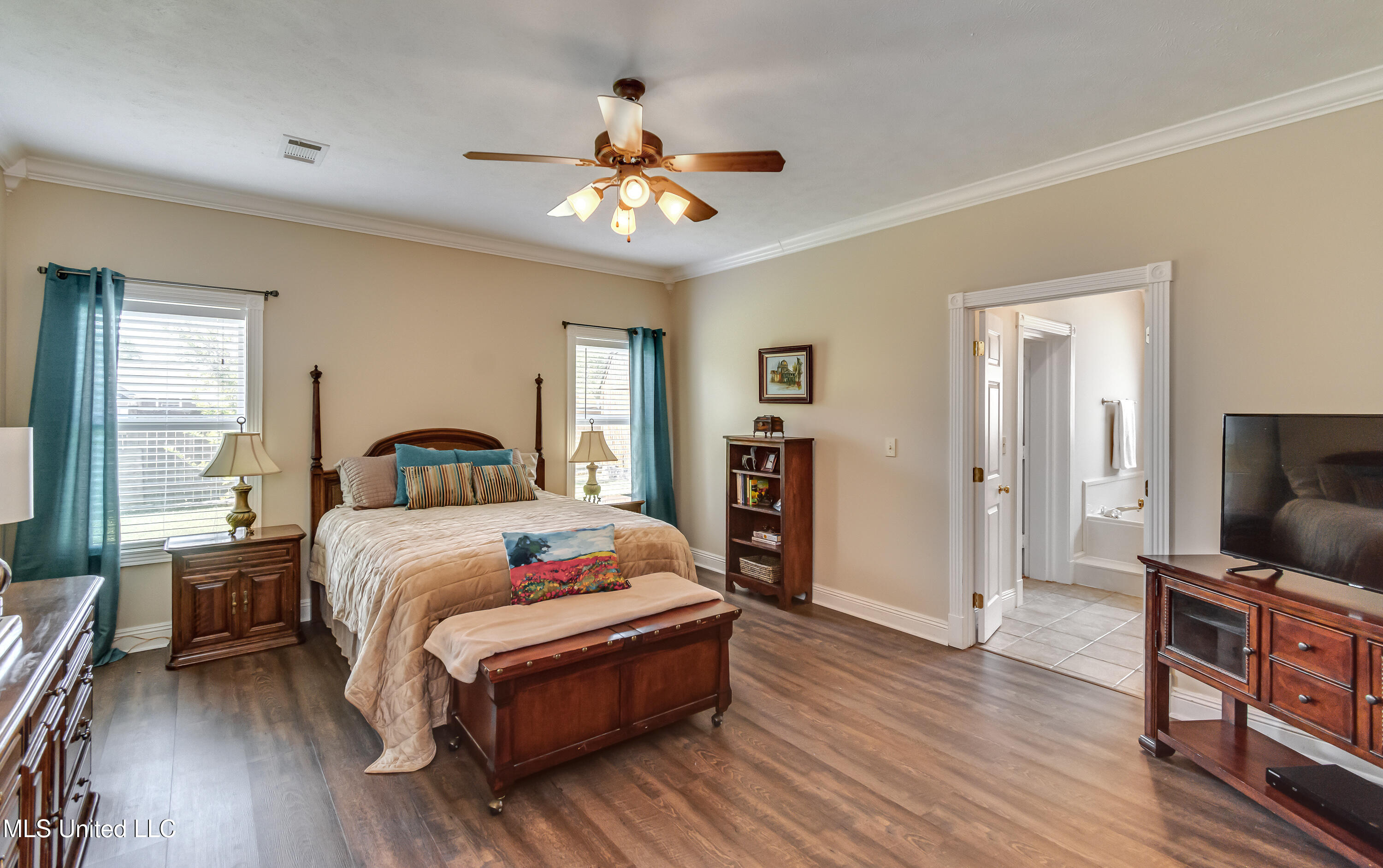323 Eastridge Drive Property Photo 36