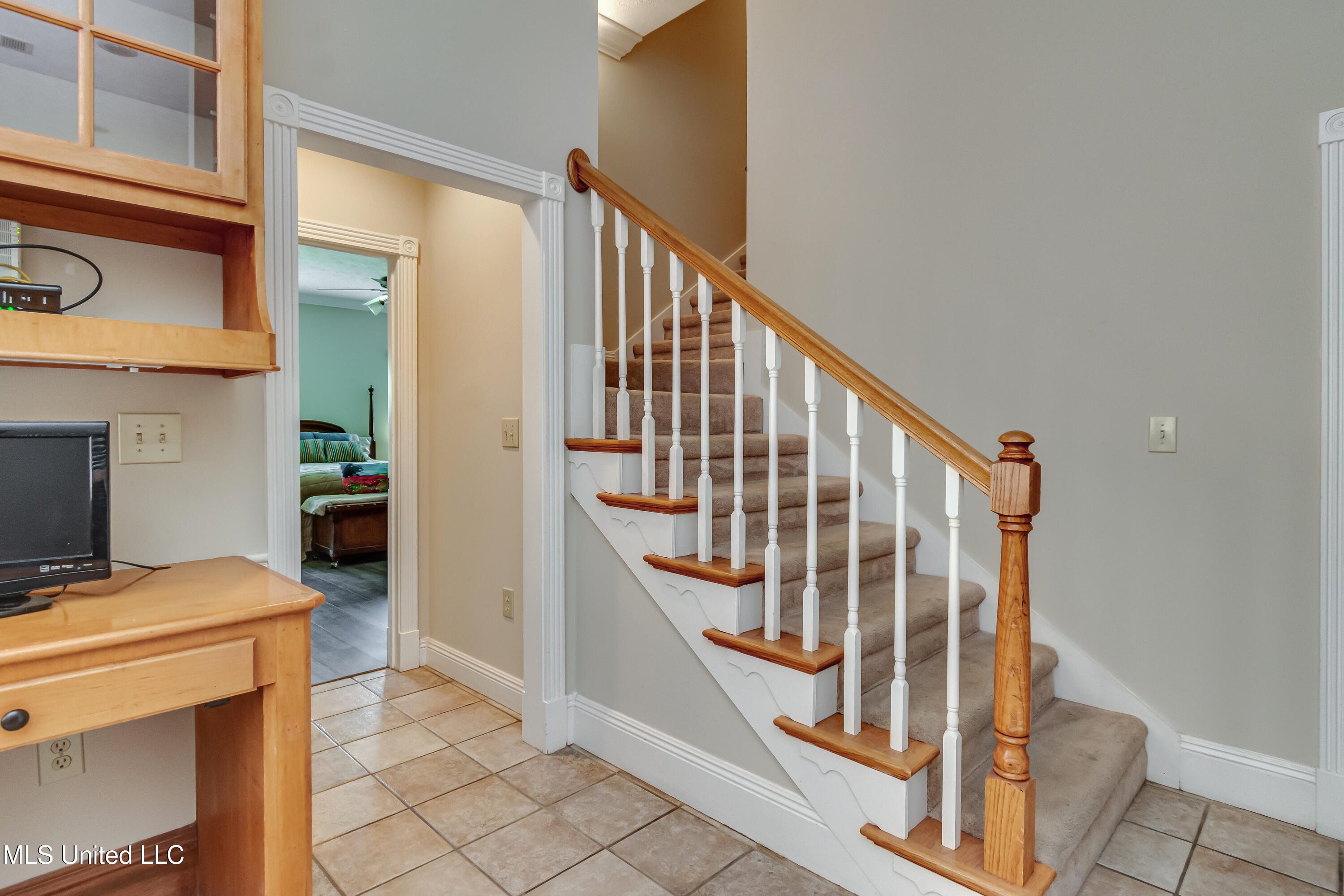 323 Eastridge Drive Property Photo 47