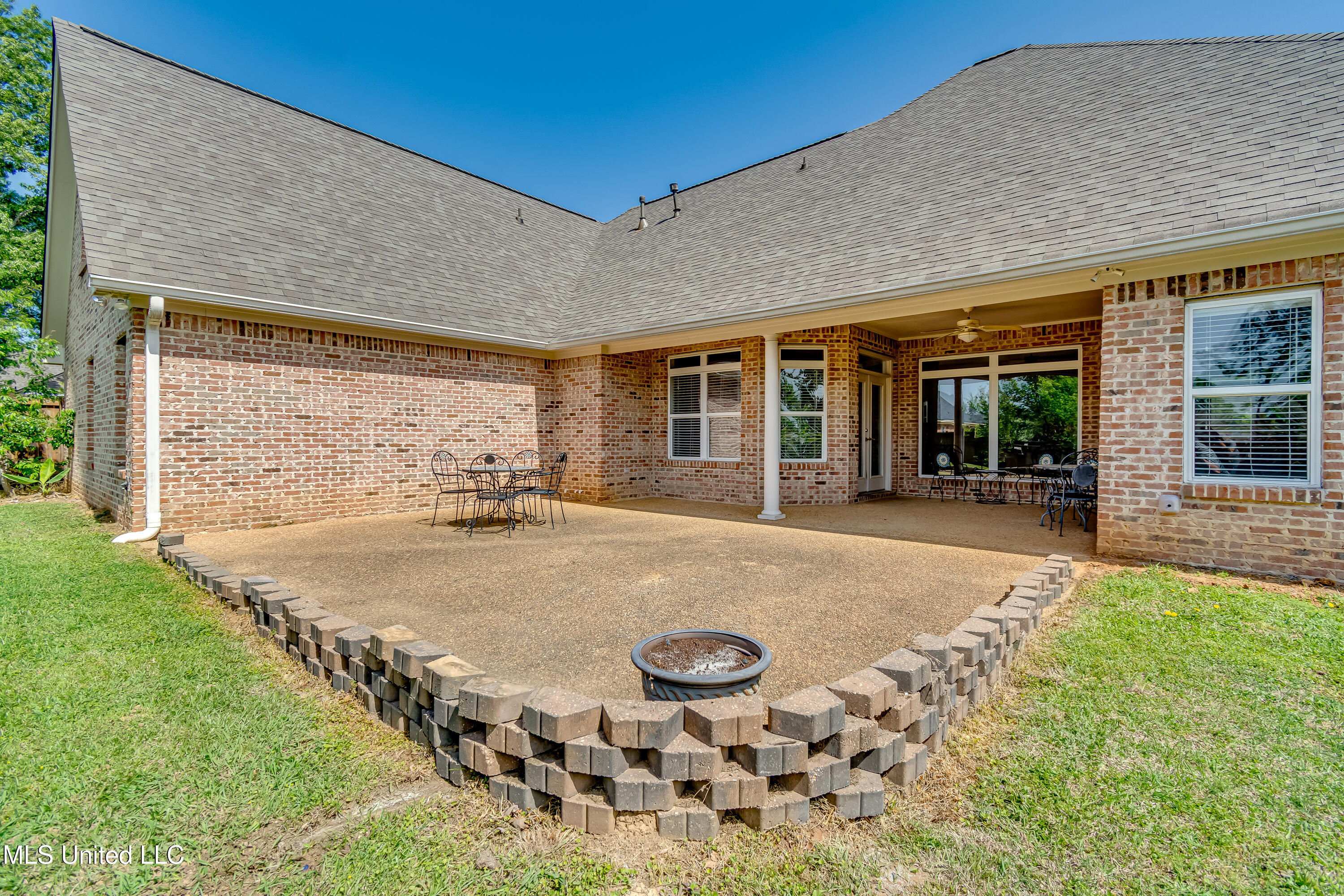 323 Eastridge Drive Property Photo 61