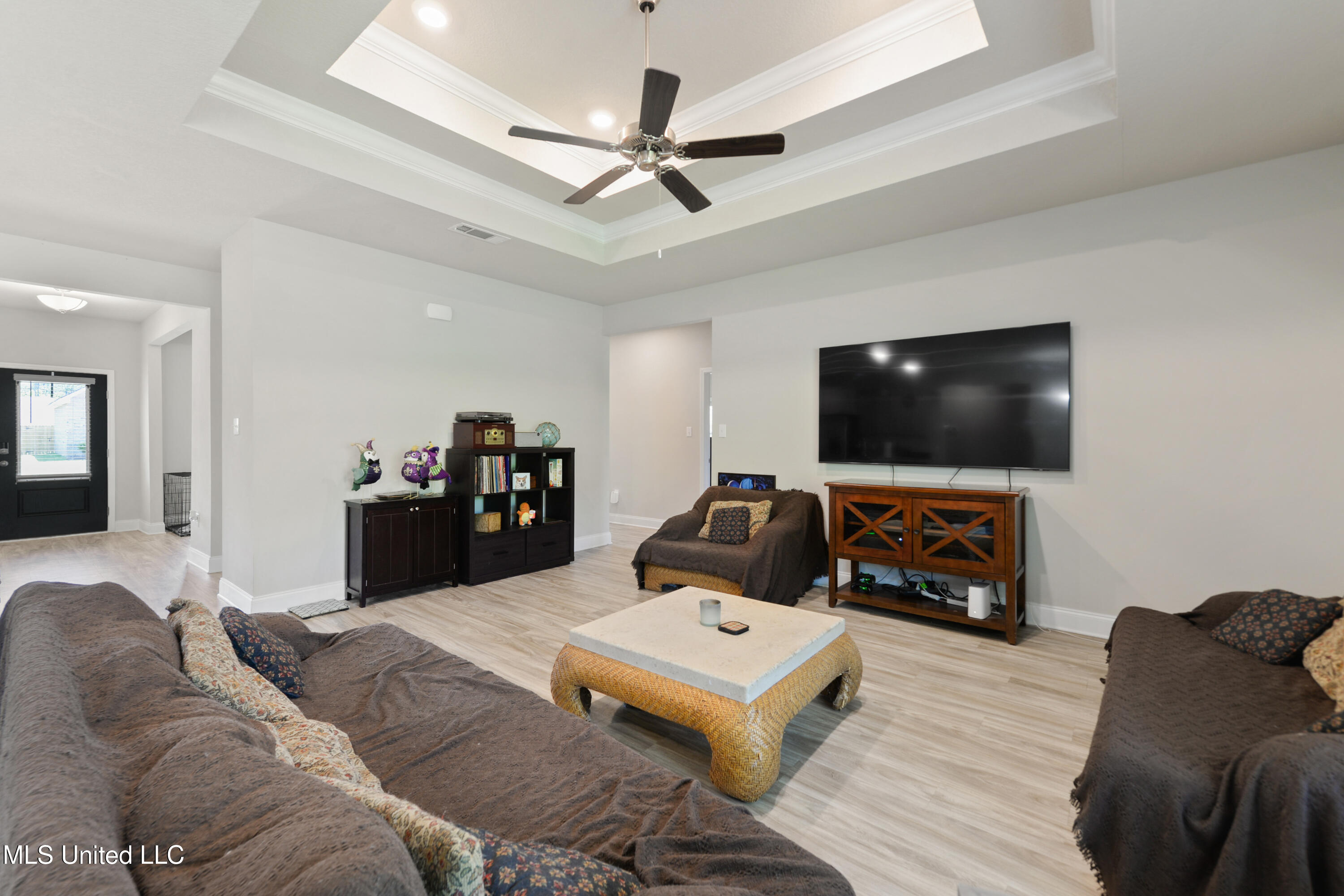 12213 Savannah Circle Property Photo 6