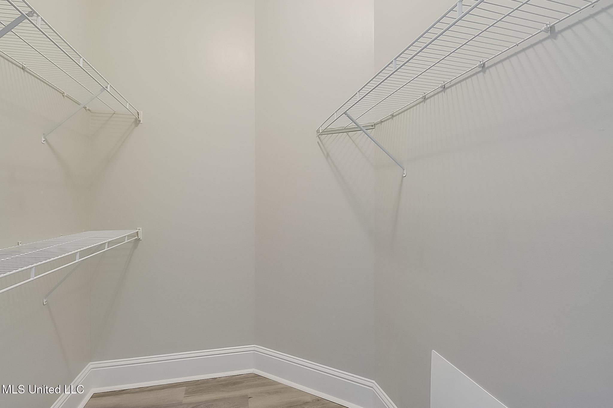 211 Capri Place Property Photo 15