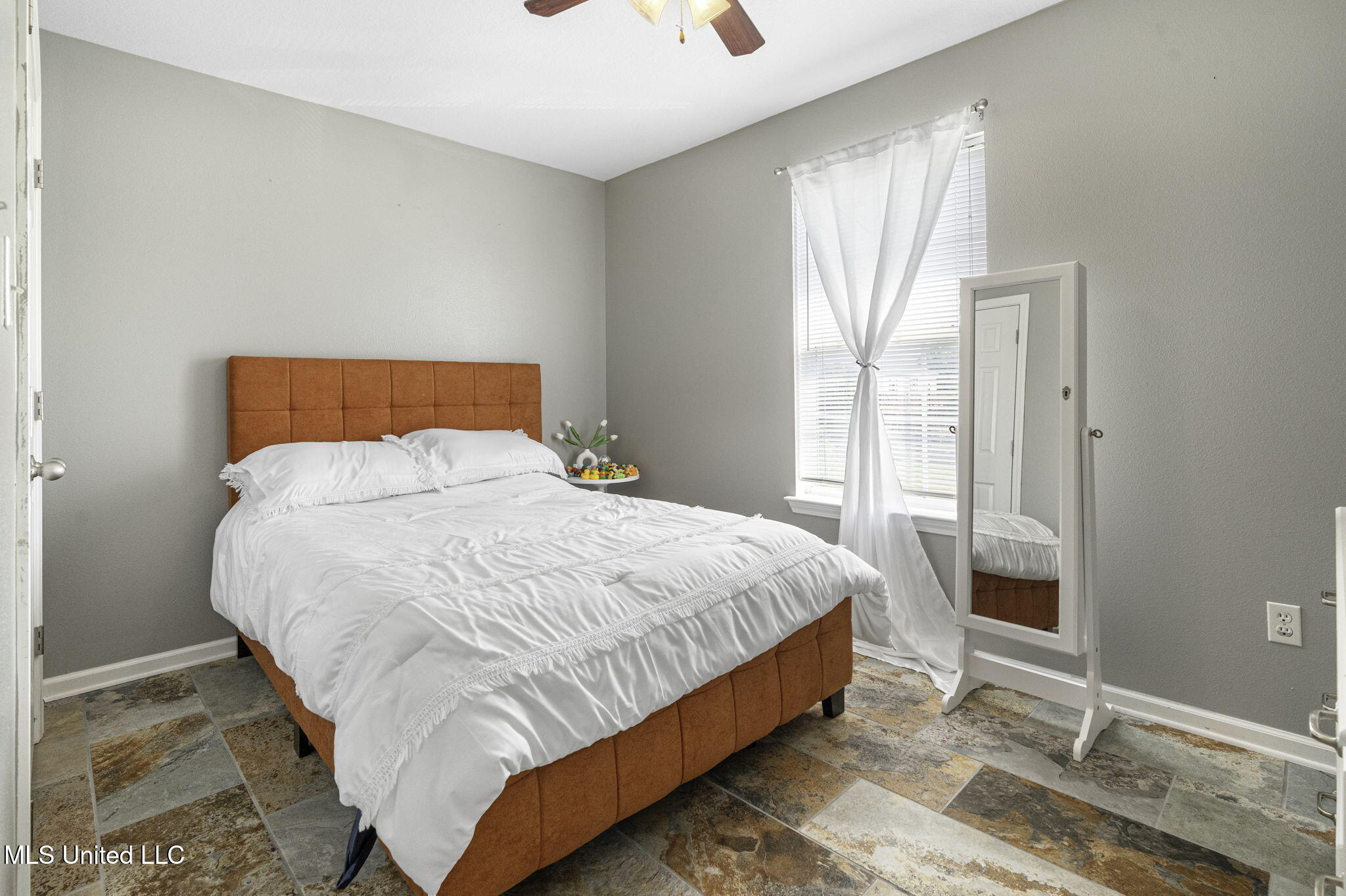 5055 Ioor Avenue Property Photo 11