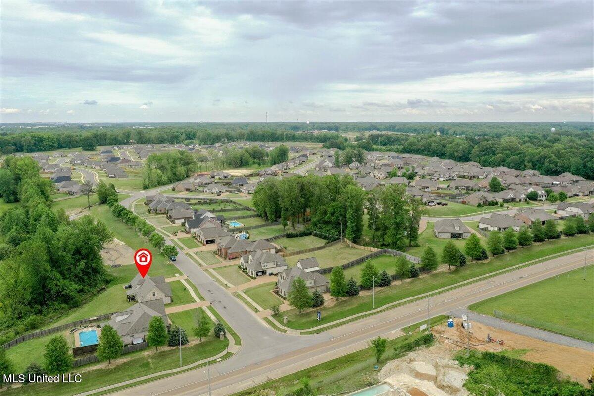 1537 Winningham Drive Property Photo 8