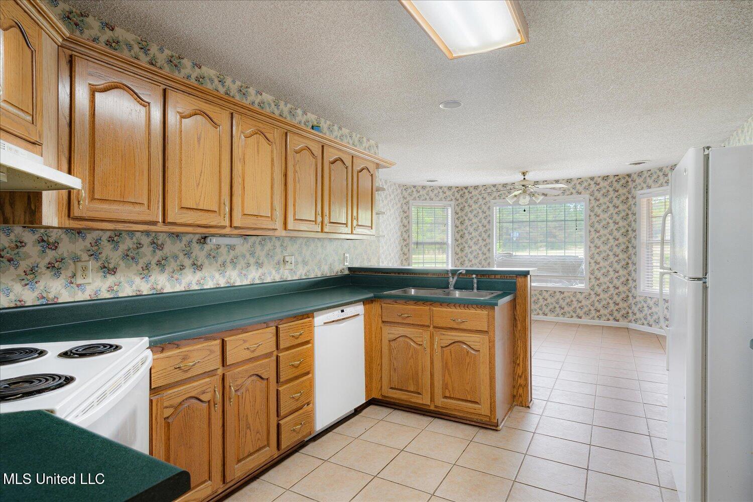 3574 Hebron Church Road Property Photo 9