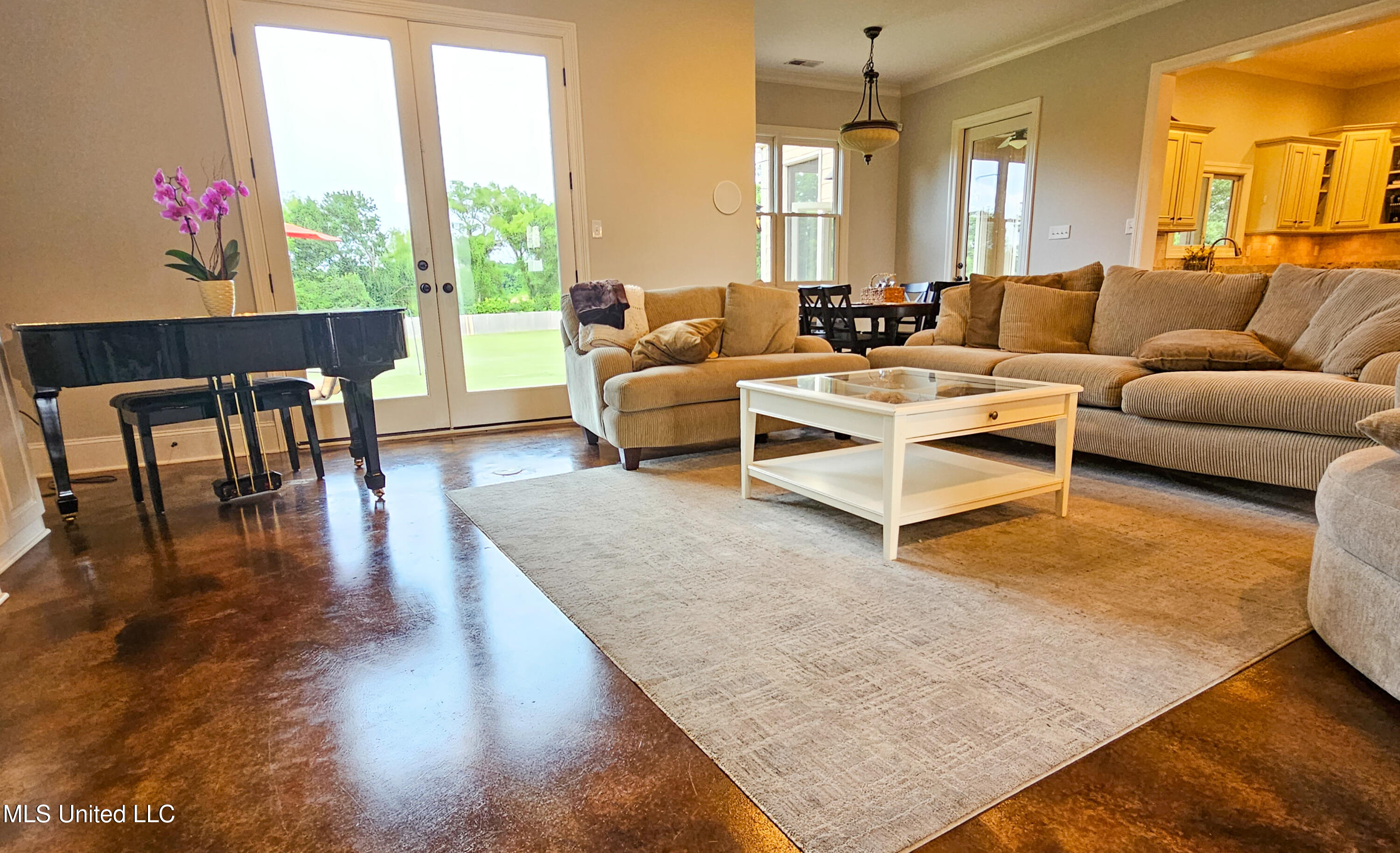 14224 Aspen Drive Property Photo 8