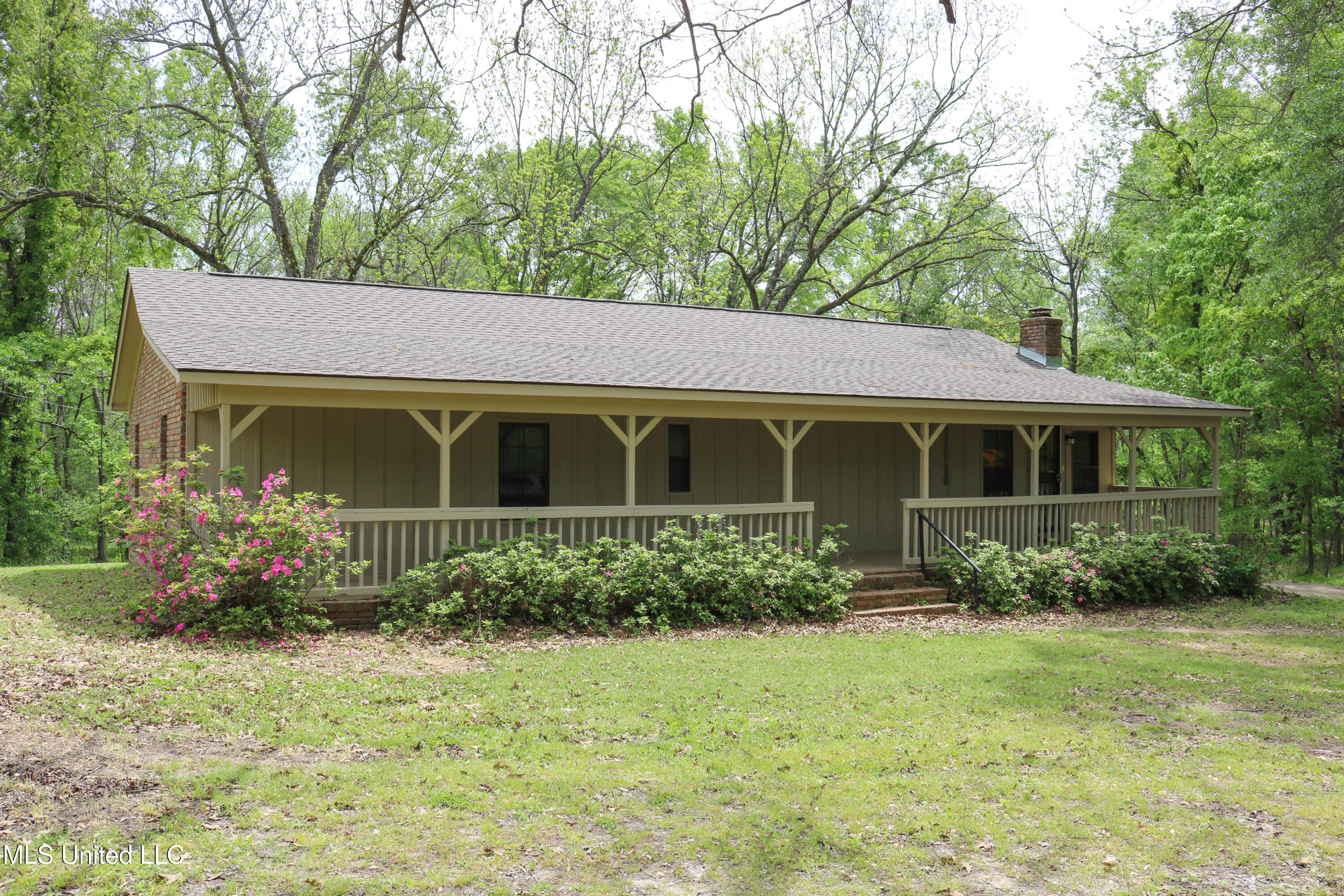 8661 Arkabutla Road Property Photo 1