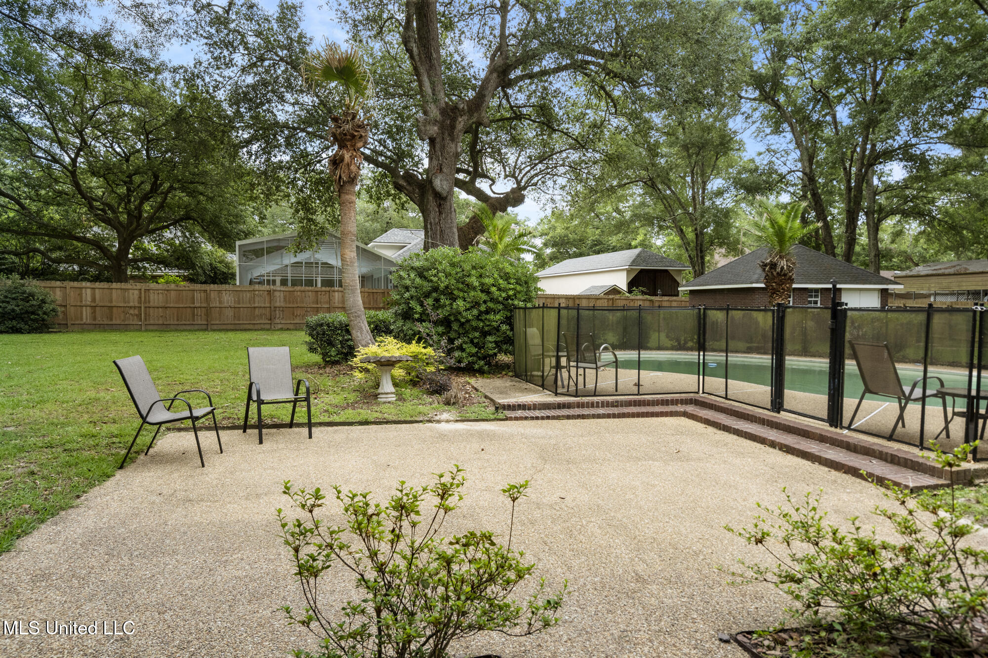 12918 Coles Cove Property Photo 49