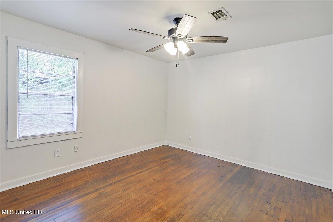 722 Se 1st Street Property Photo 19