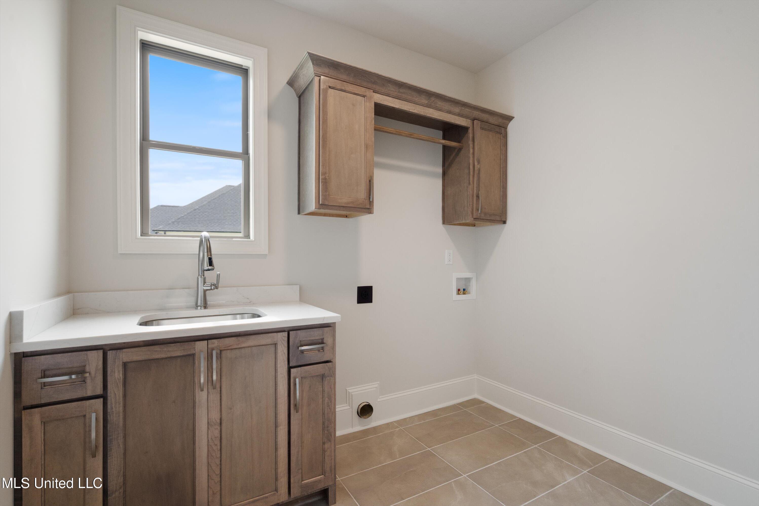 4364 Brooke Drive Property Photo 17