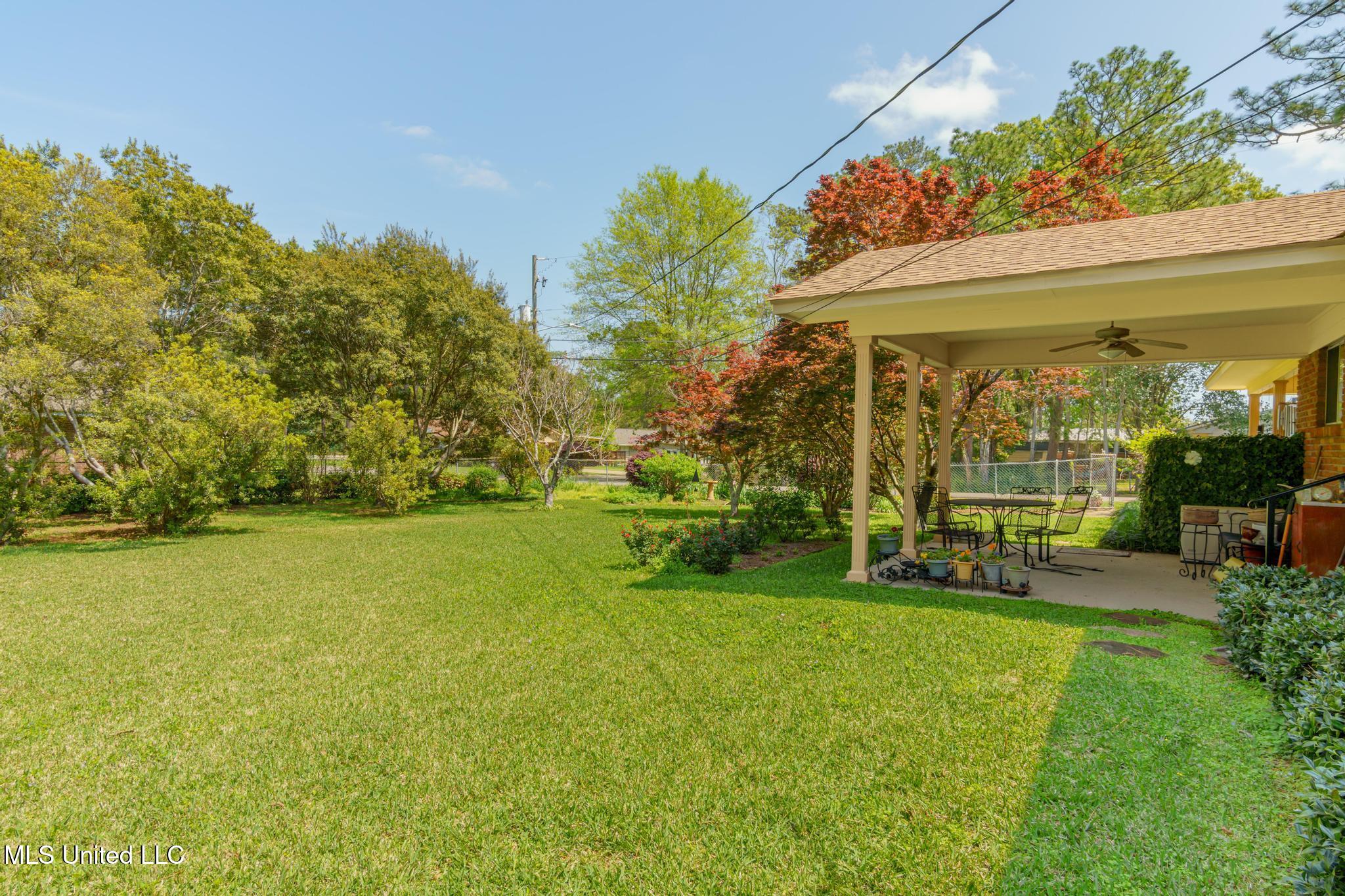 2201 Mcinnis Street Property Photo 19
