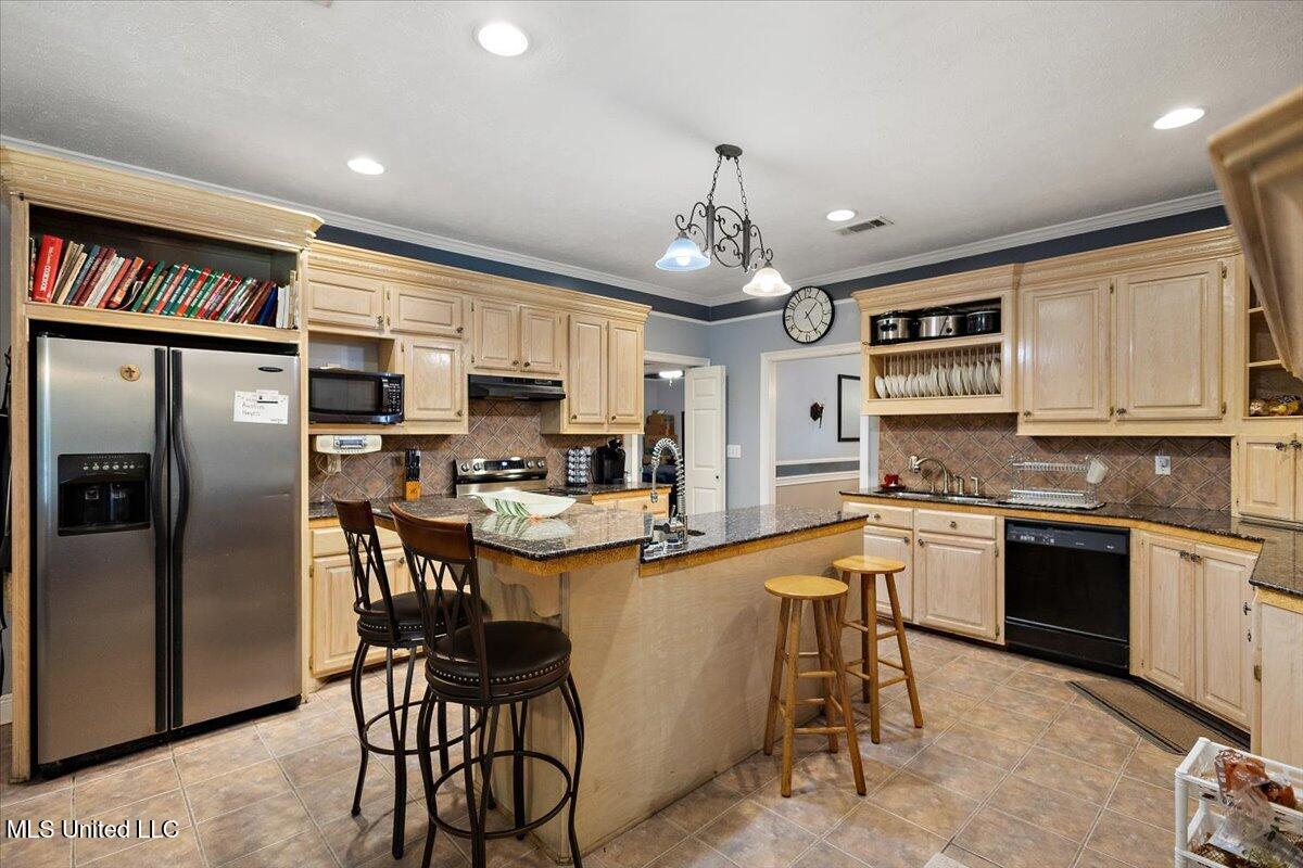 1155 Craig Drive Property Photo 10