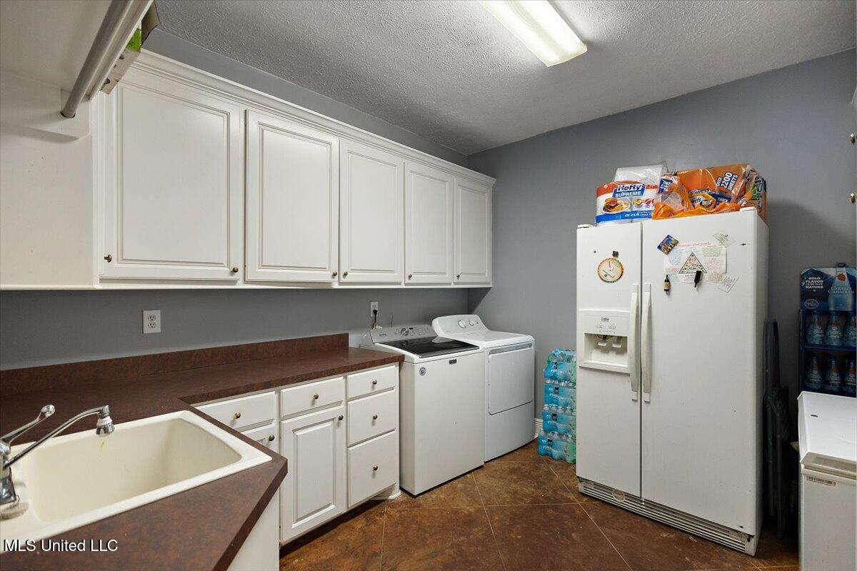 1155 Craig Drive Property Photo 39