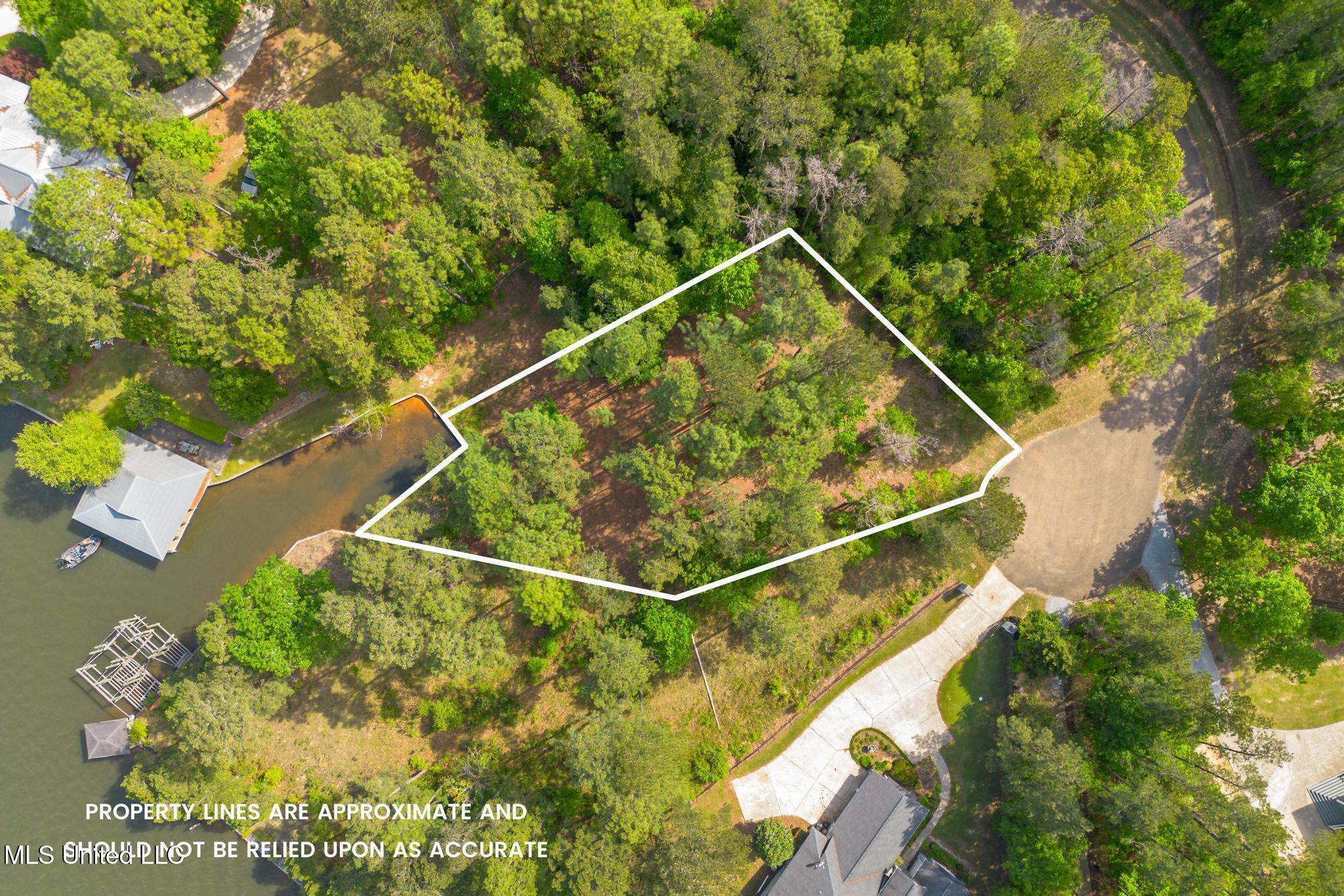 34 Bent Pebble Point Property Photo 1
