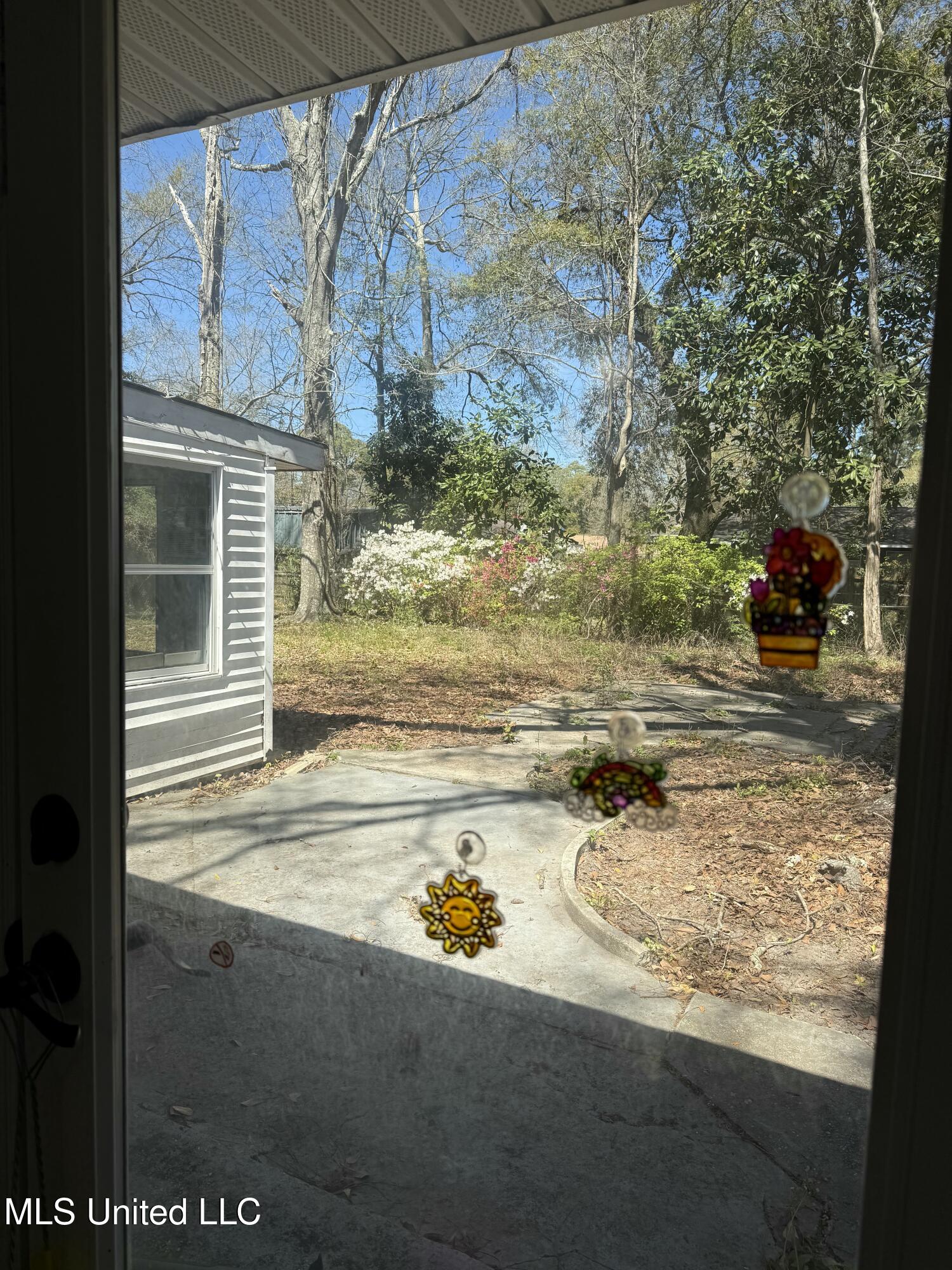 229 Woodland Circle Property Photo 8