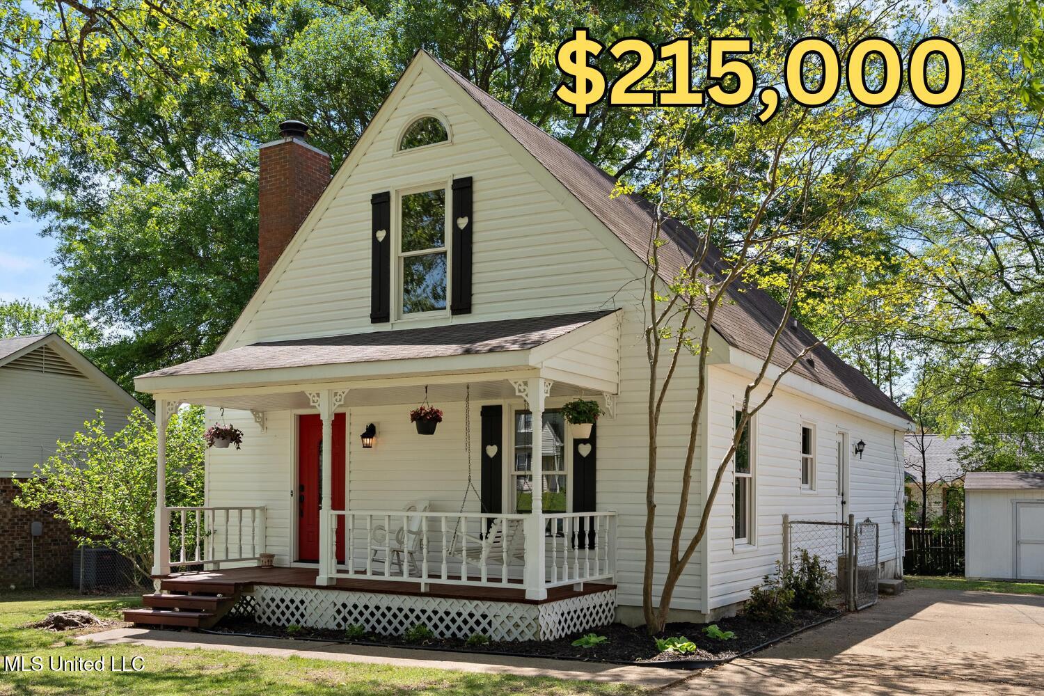 5915 Lees Crossing Street Property Photo 1