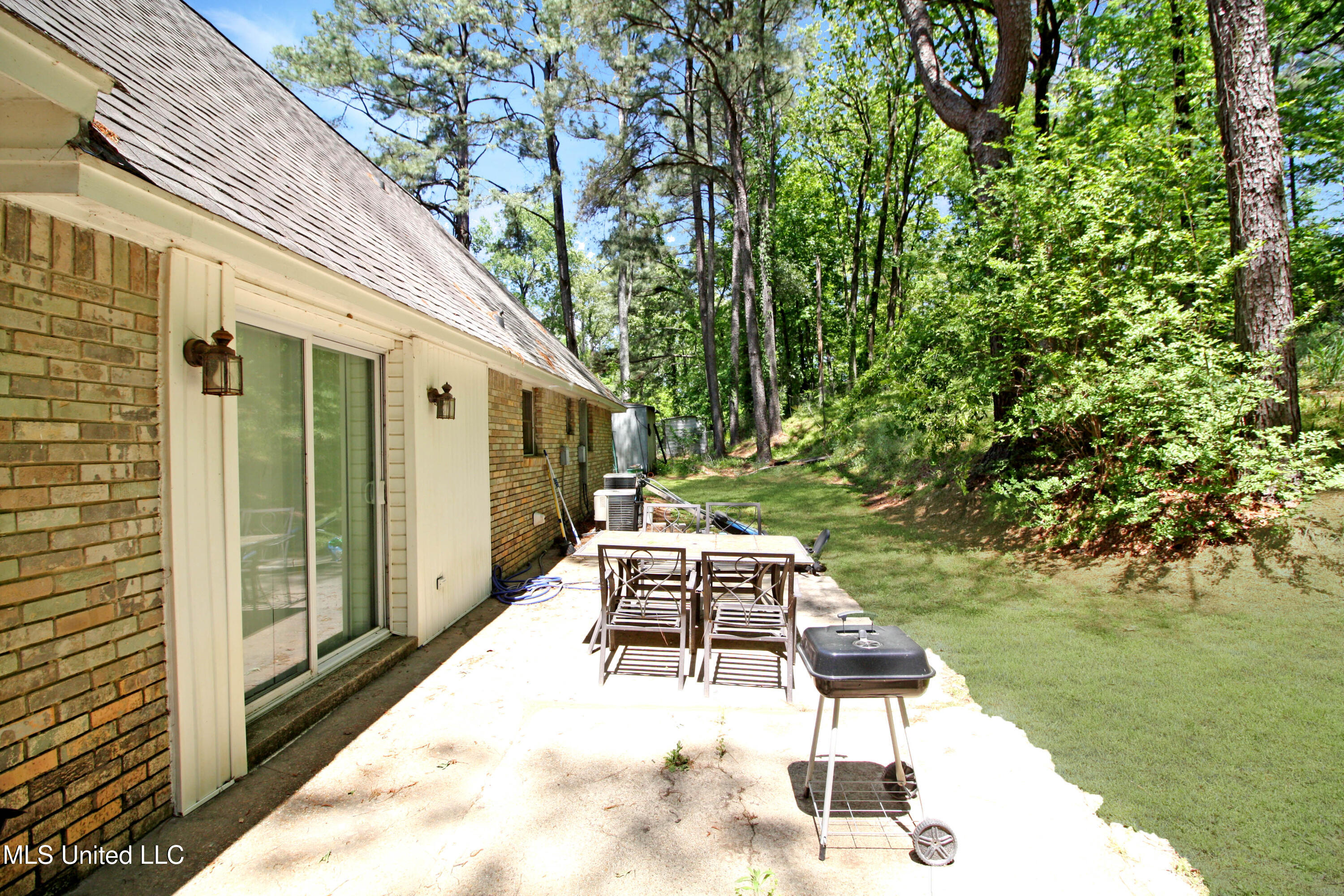 105 Oklahoma Drive Property Photo 32