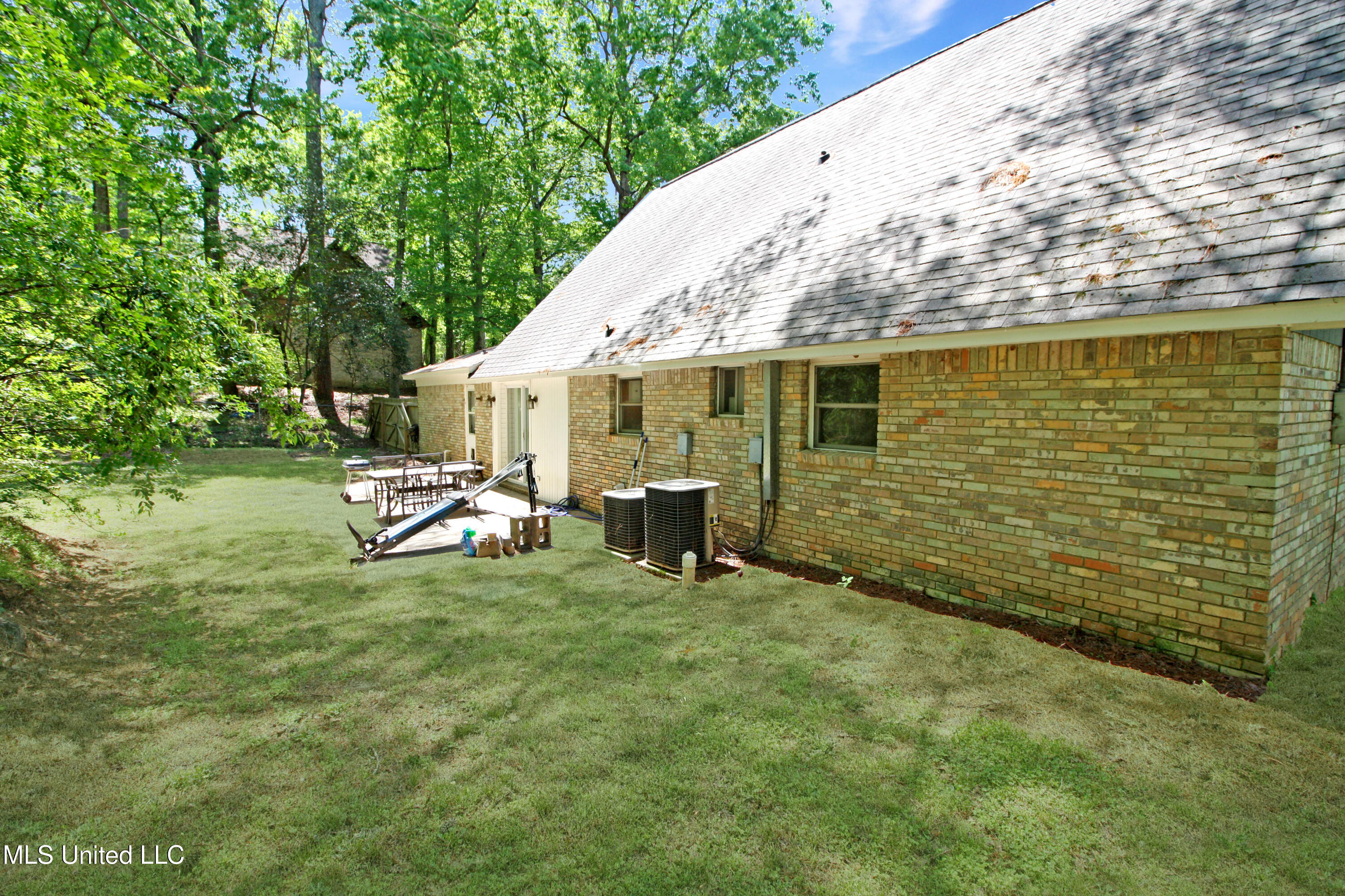 105 Oklahoma Drive Property Photo 34