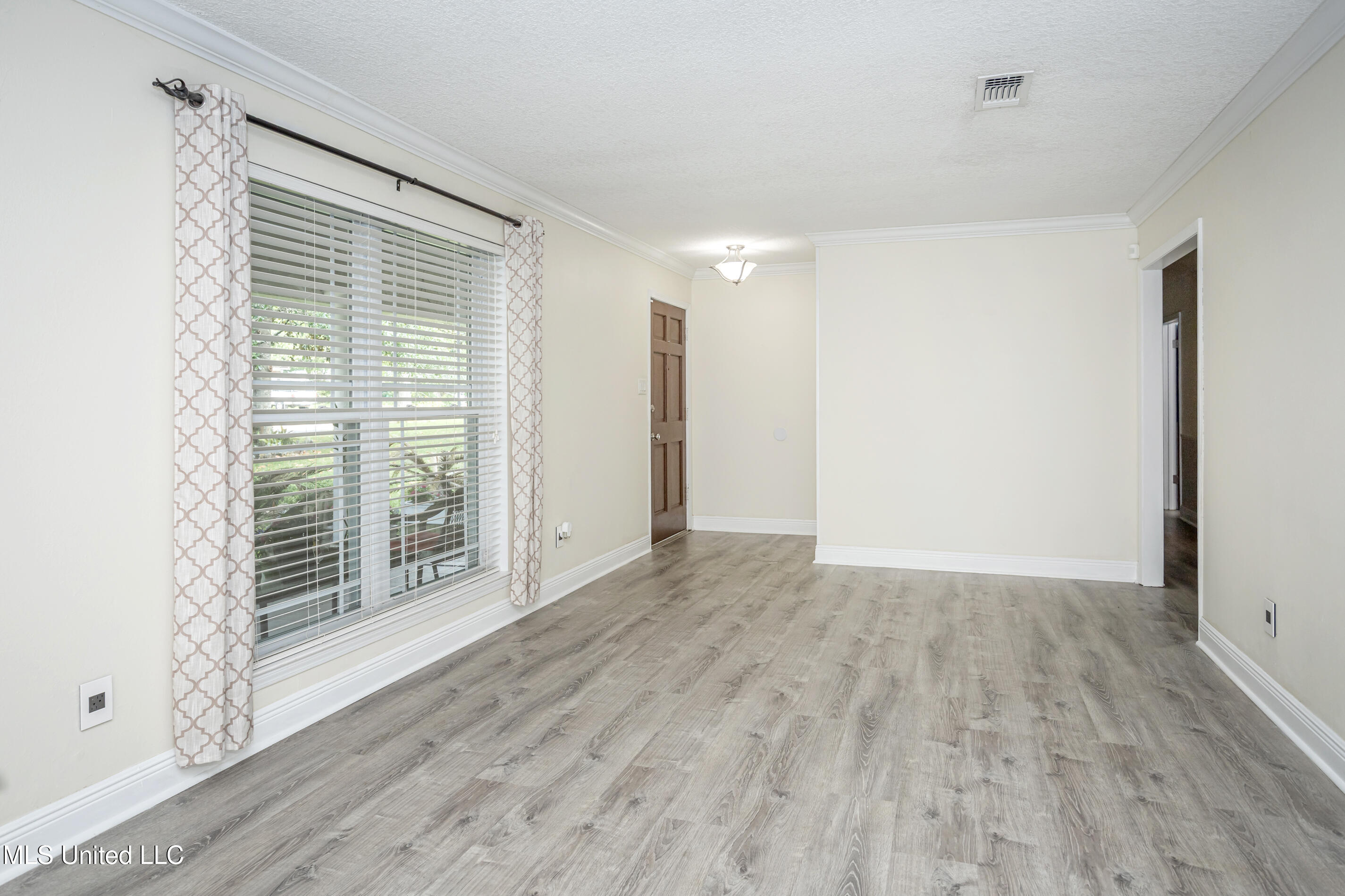 1344 Diller Road Property Photo 14
