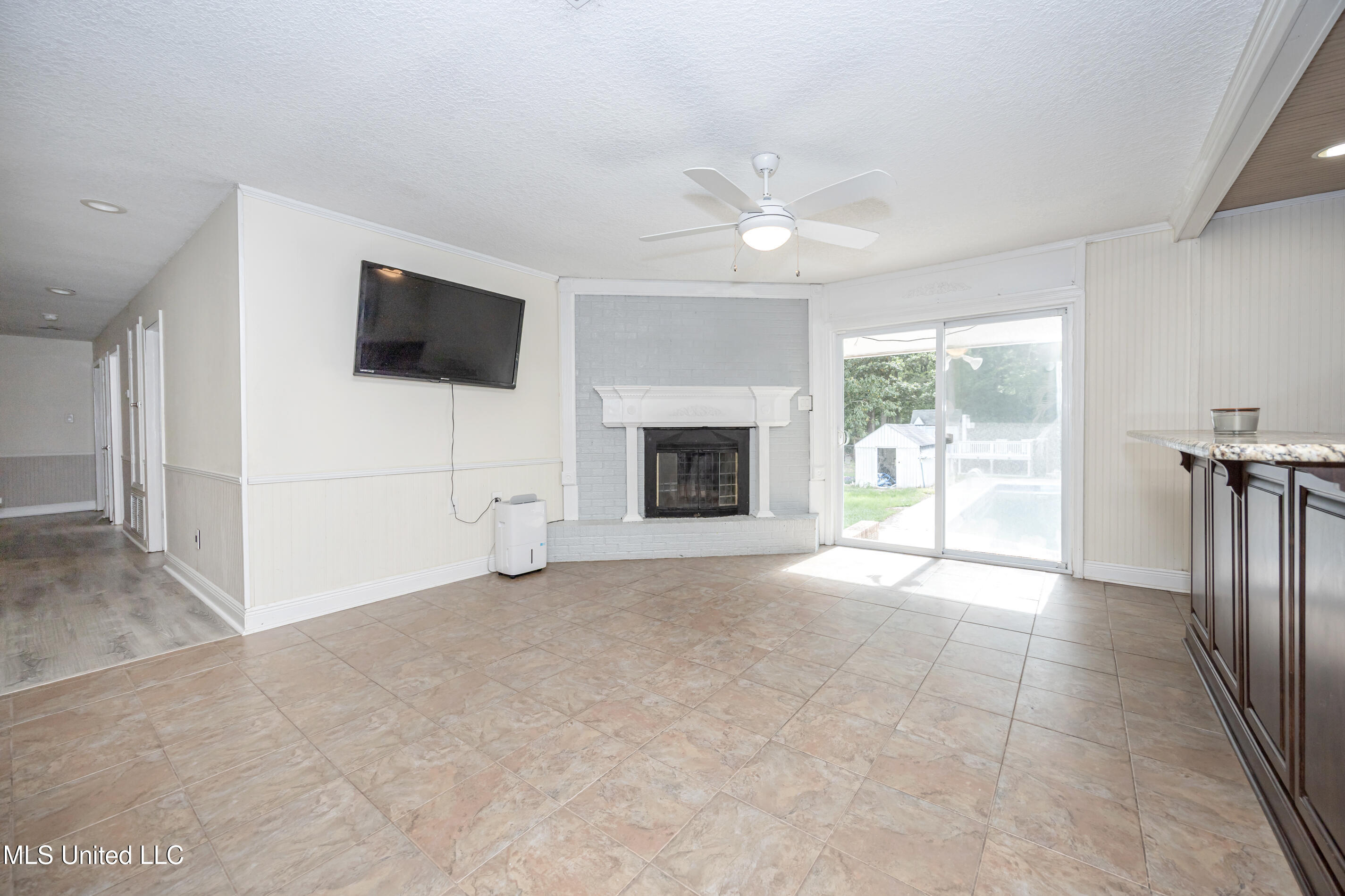 1344 Diller Road Property Photo 18