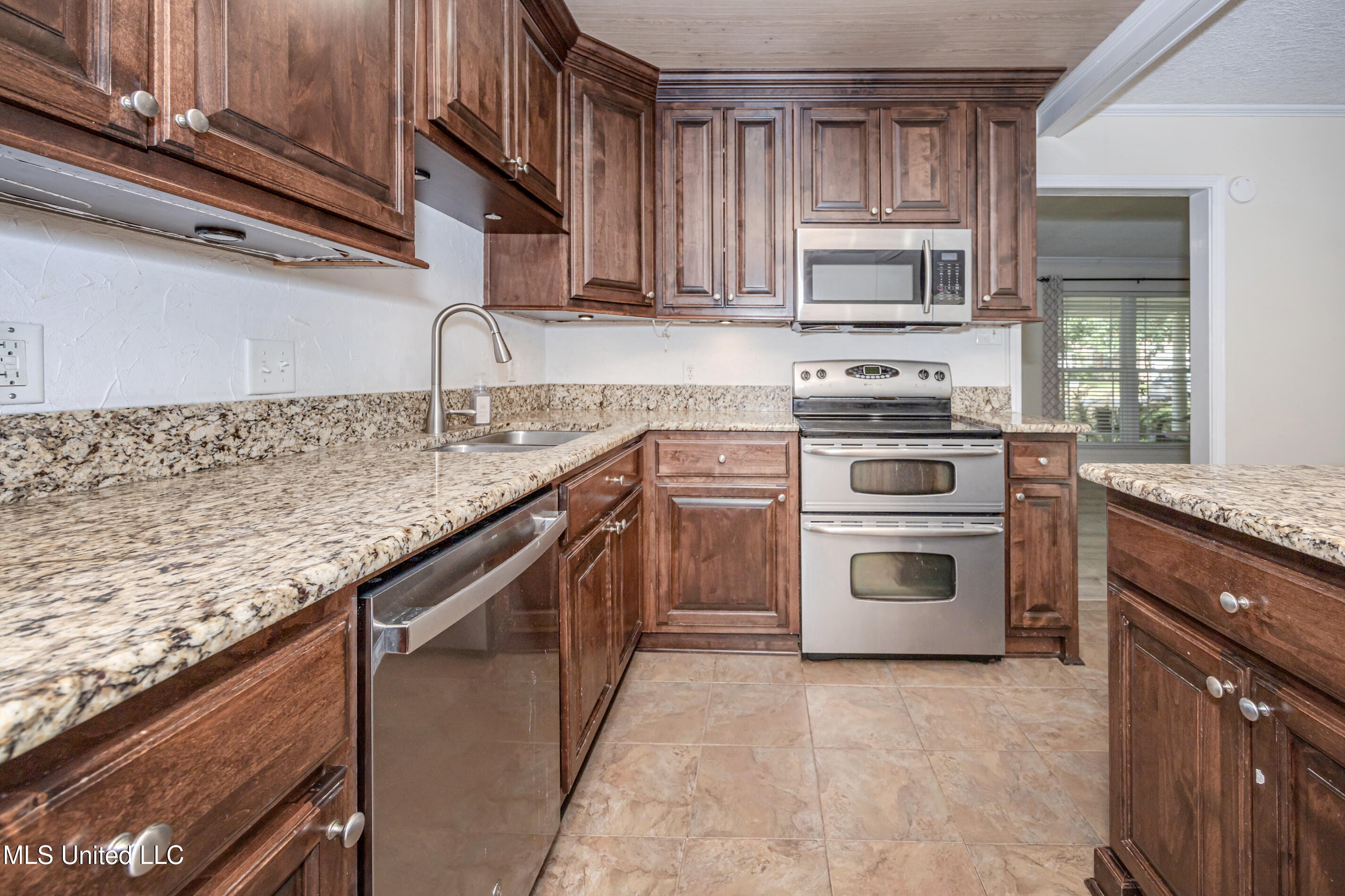 1344 Diller Road Property Photo 27