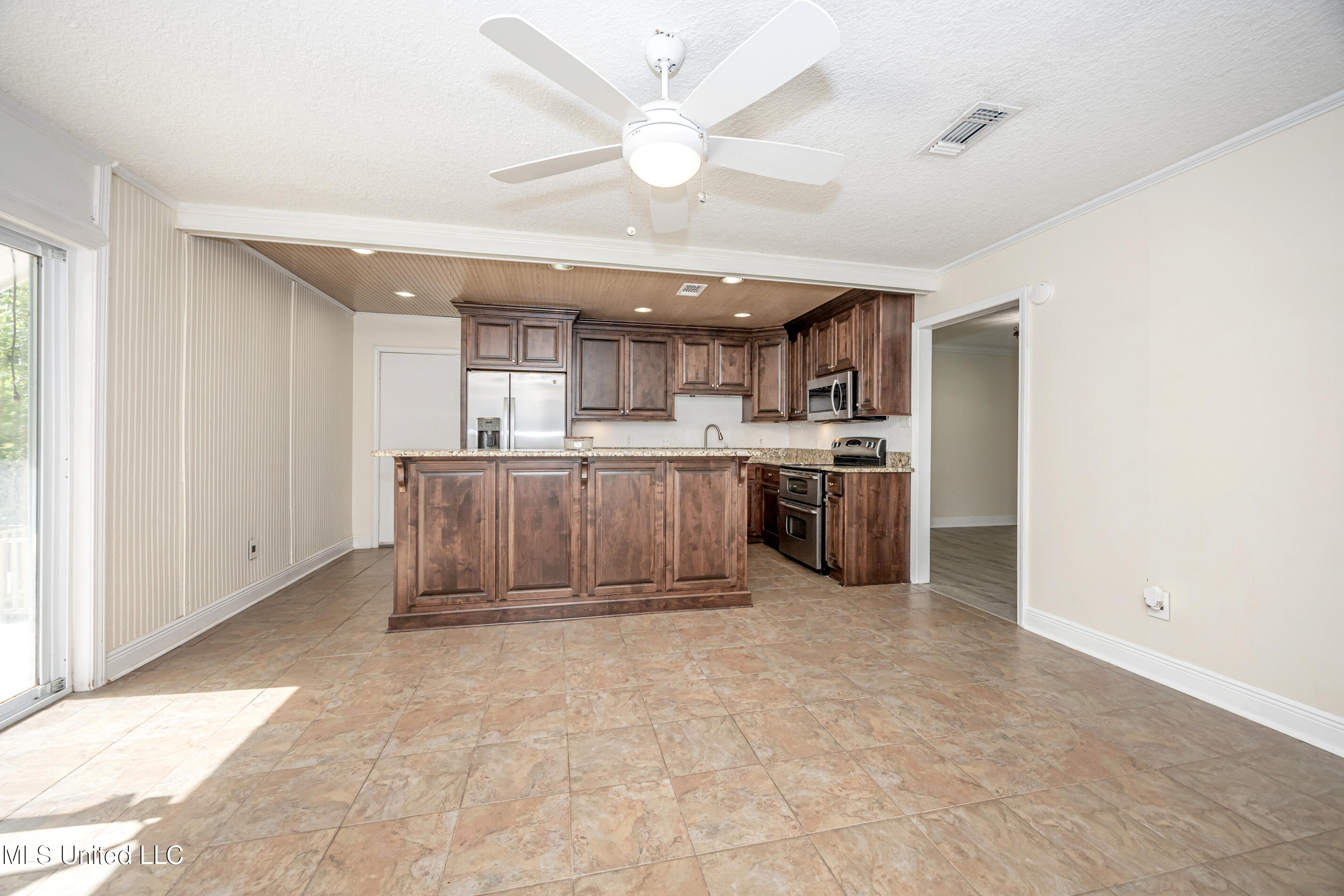 1344 Diller Road Property Photo 28
