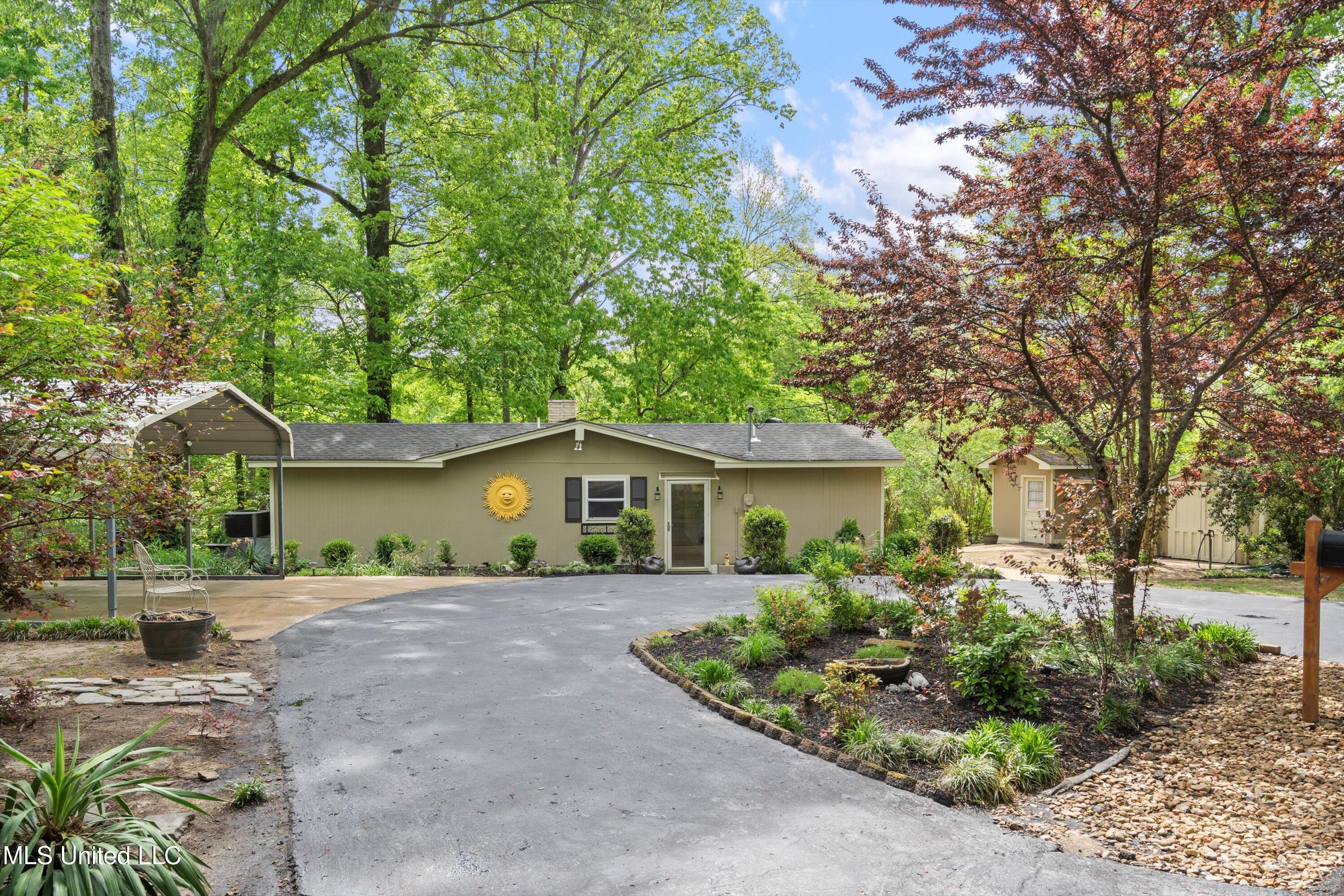 2830 Elm Drive Property Photo 1
