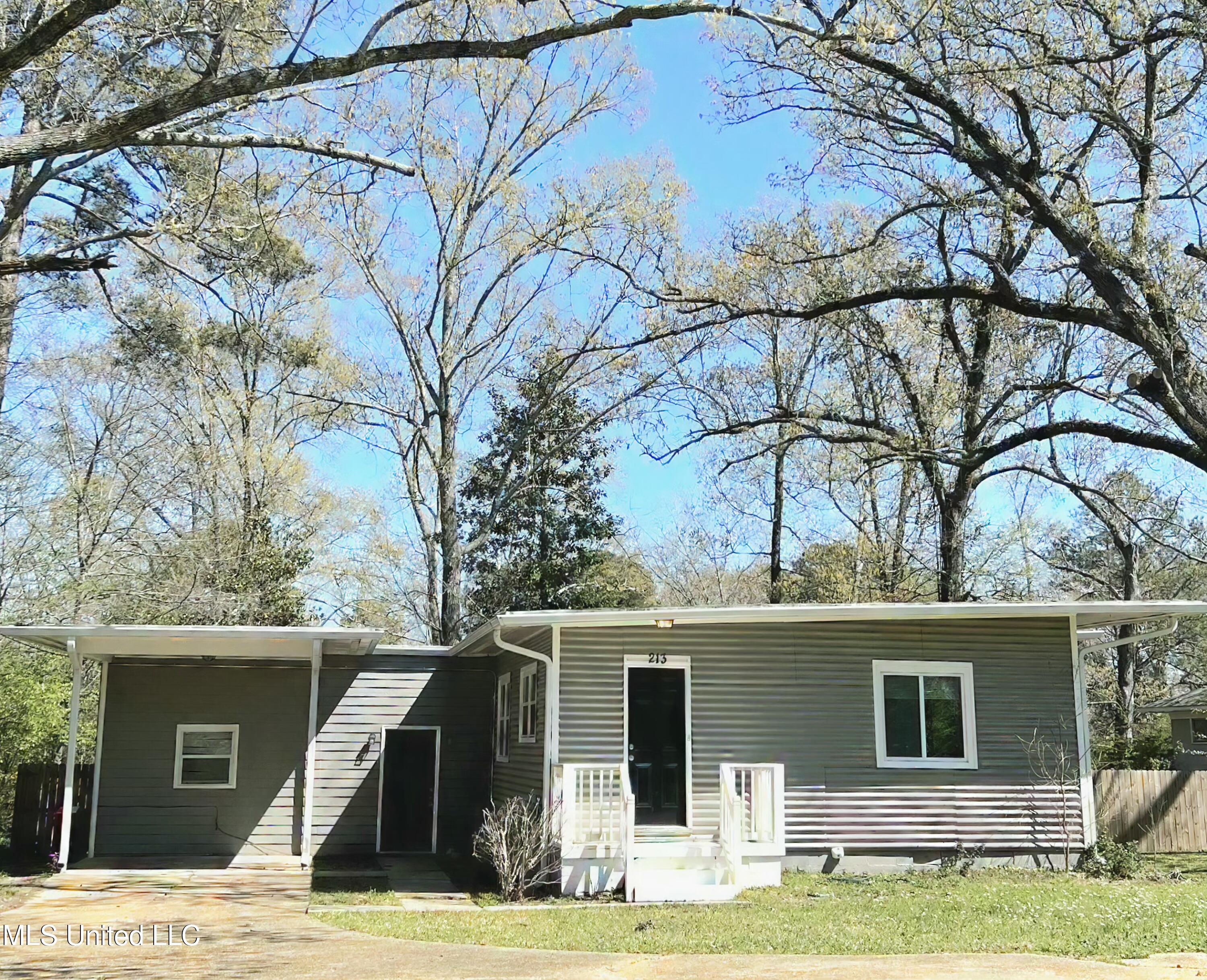 213 Mount Salus Road Property Photo 1