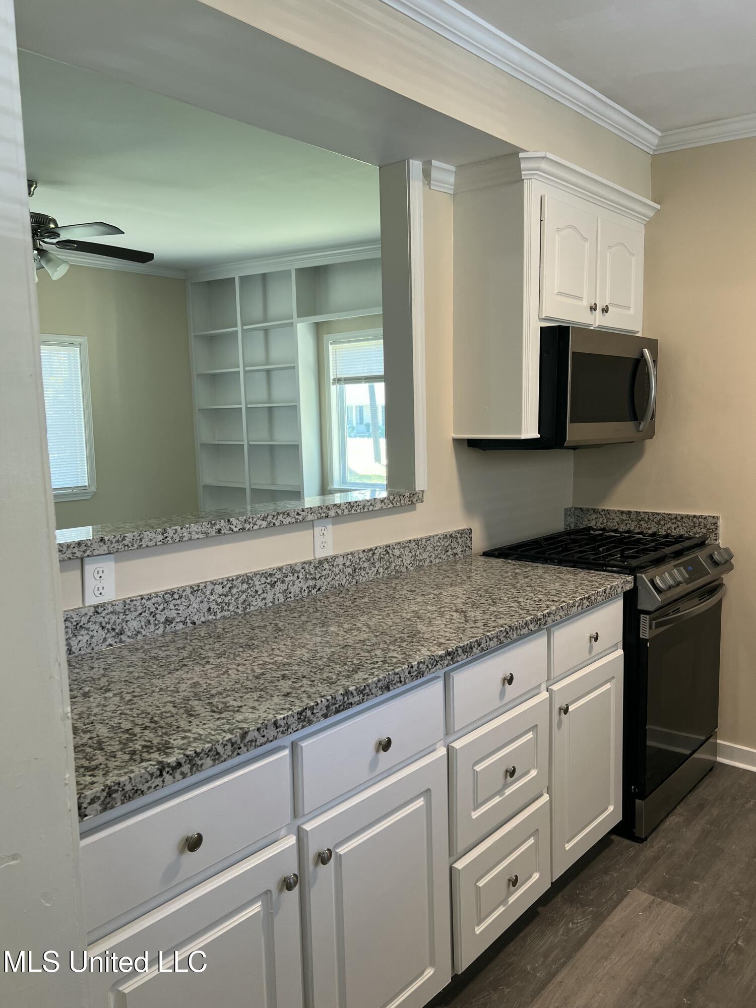 213 Mount Salus Road Property Photo 4