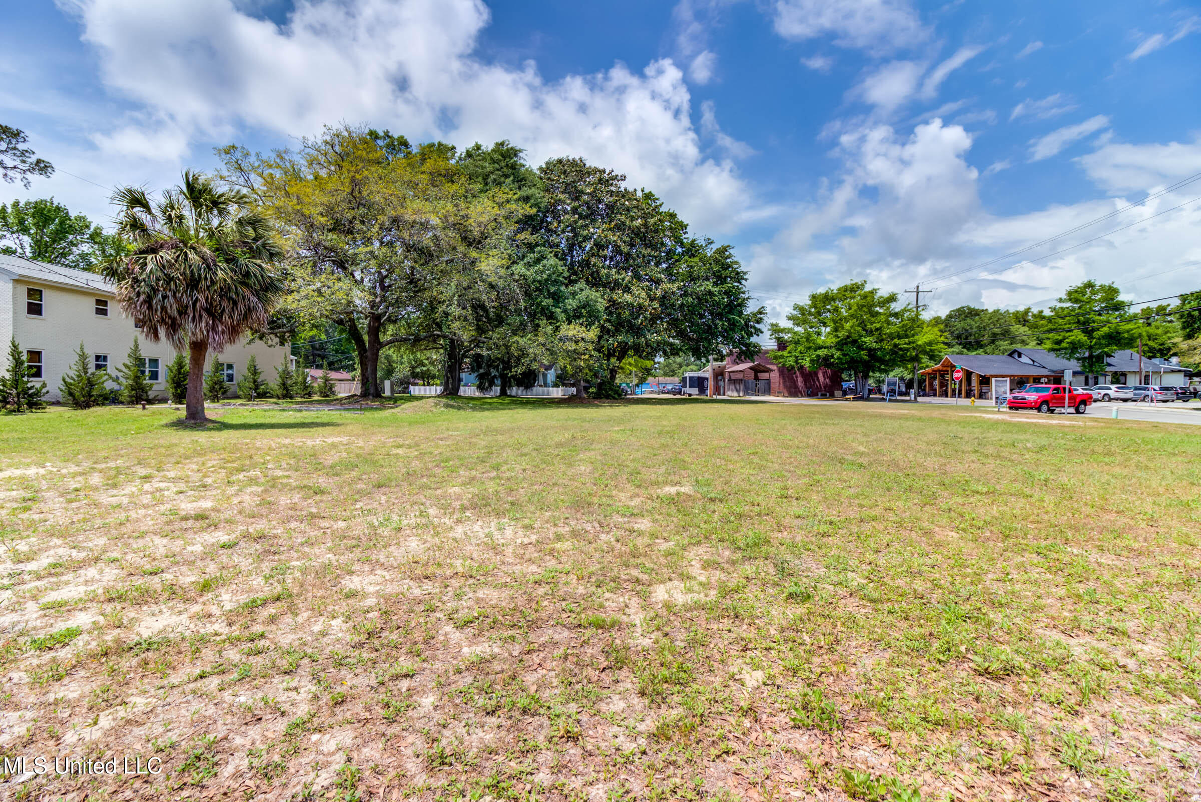 516 Porter Avenue Property Photo 14