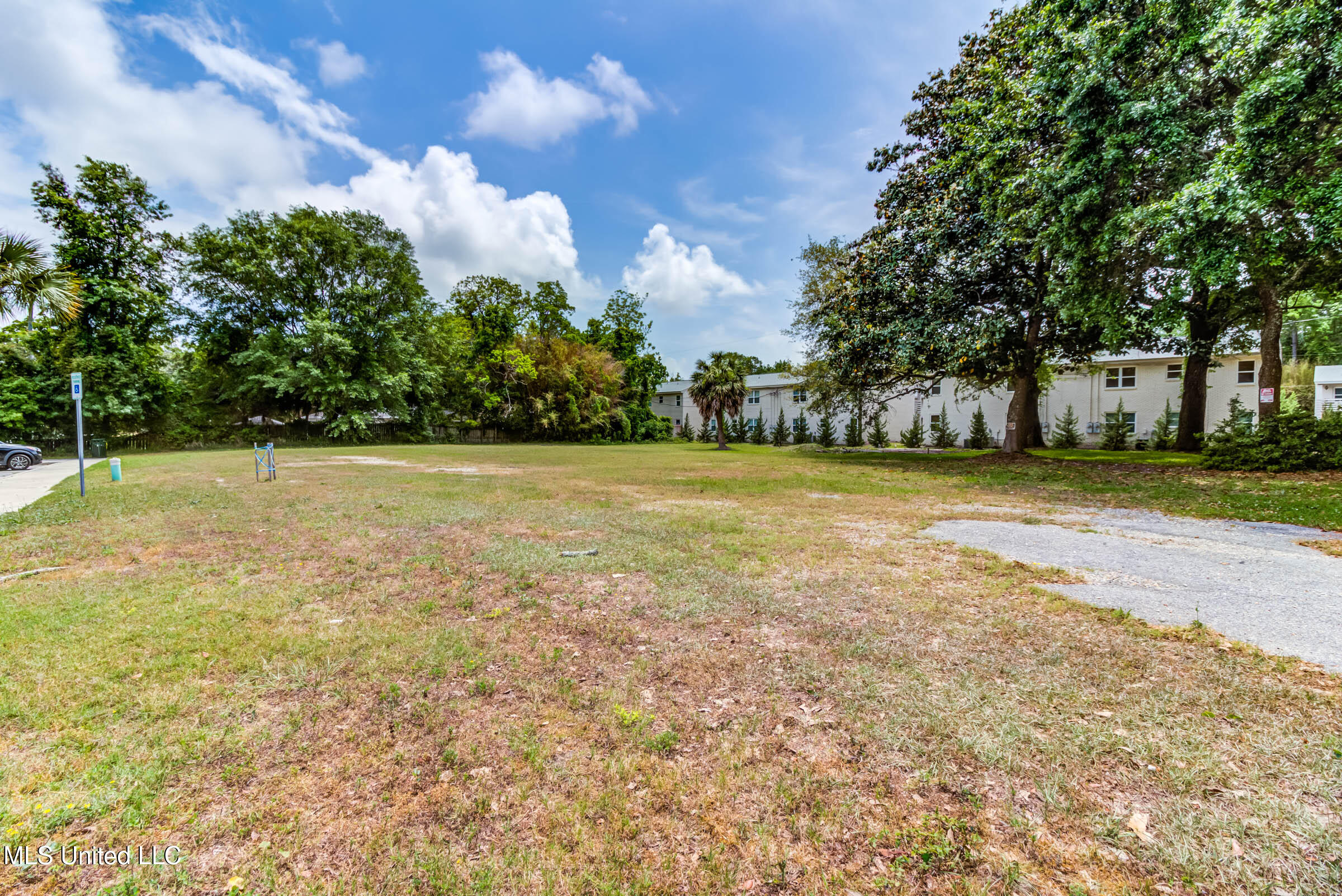 516 Porter Avenue Property Photo 19