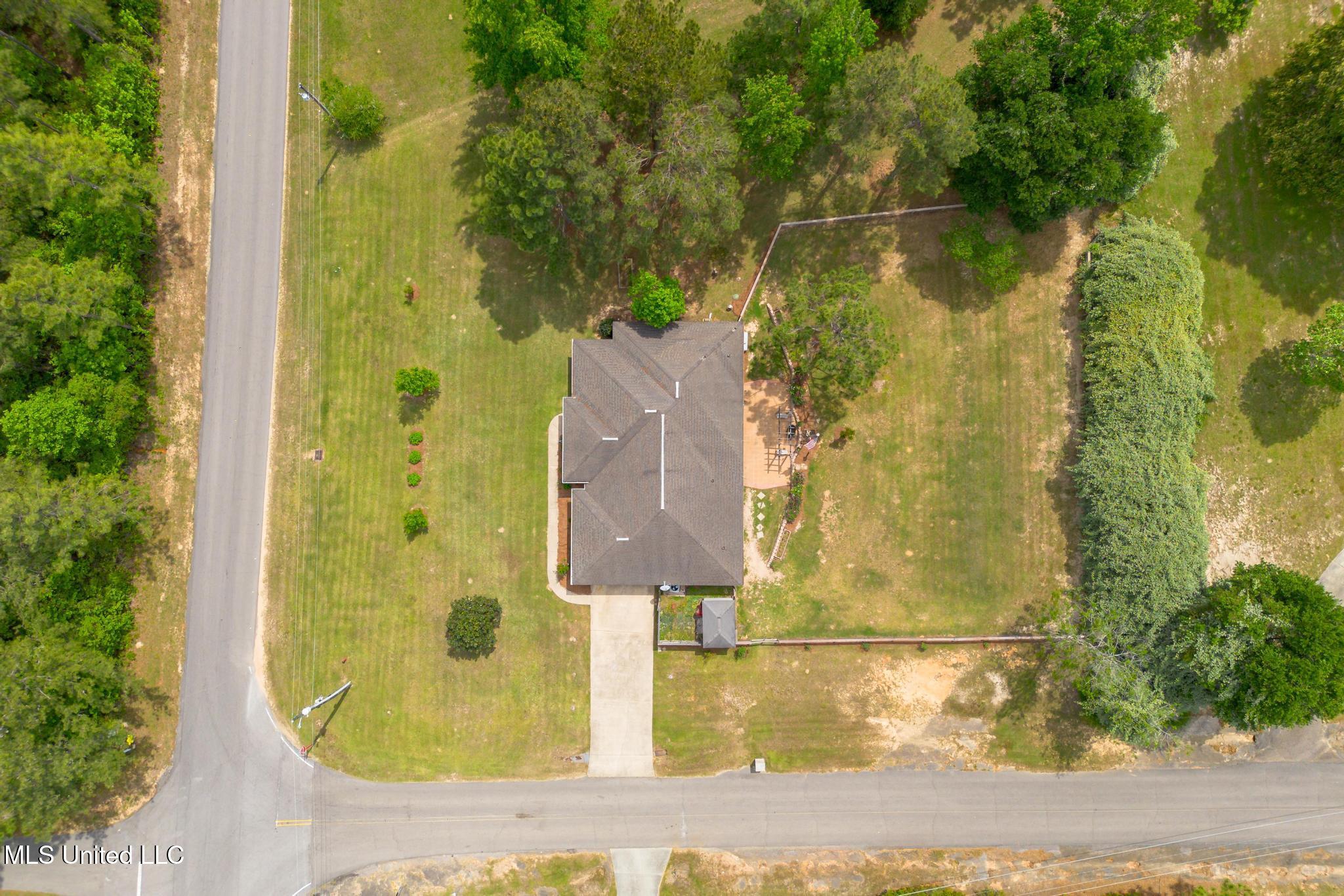 447 Brown's Bridge Road Property Photo 26