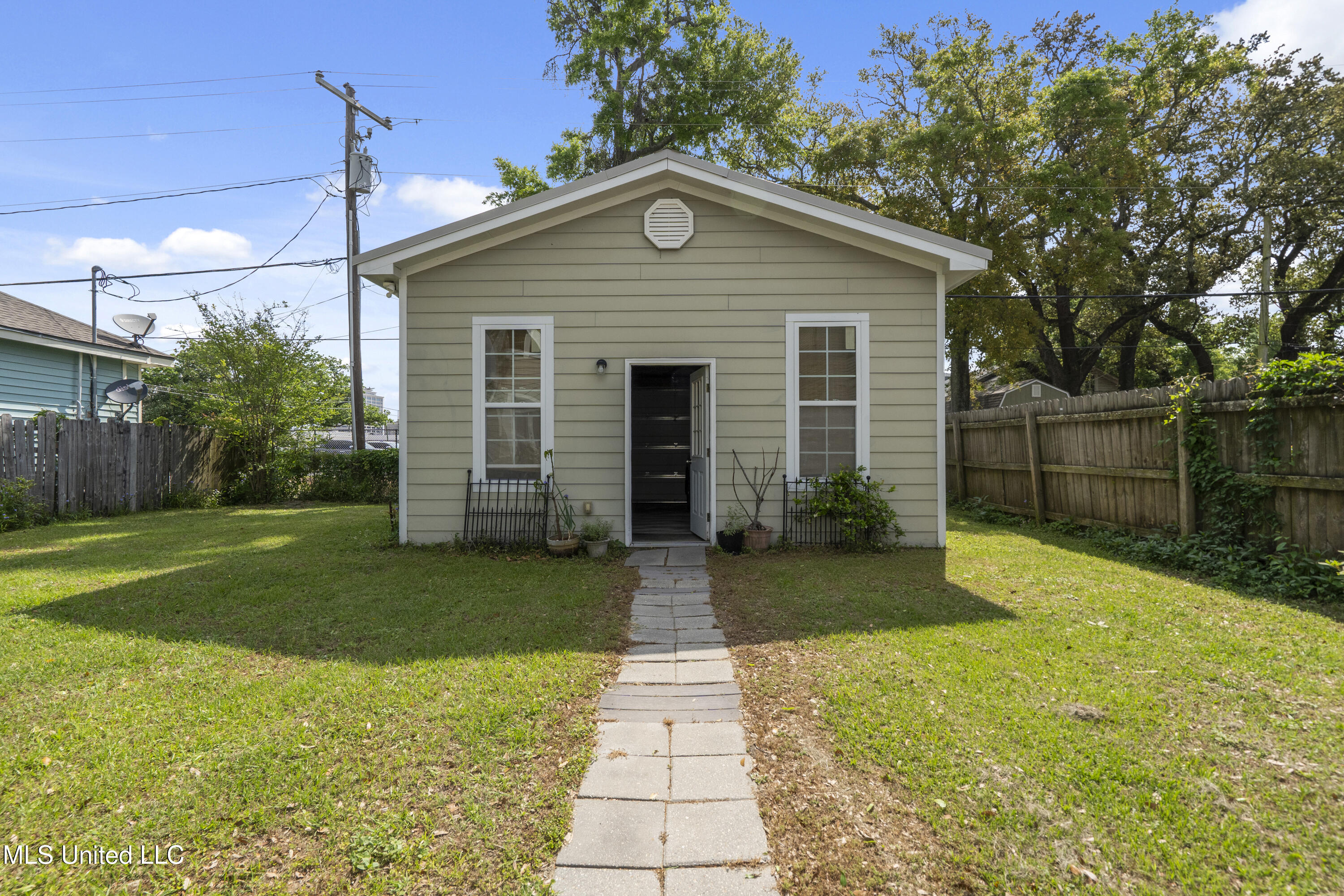 1116 32nd Avenue Property Photo 17