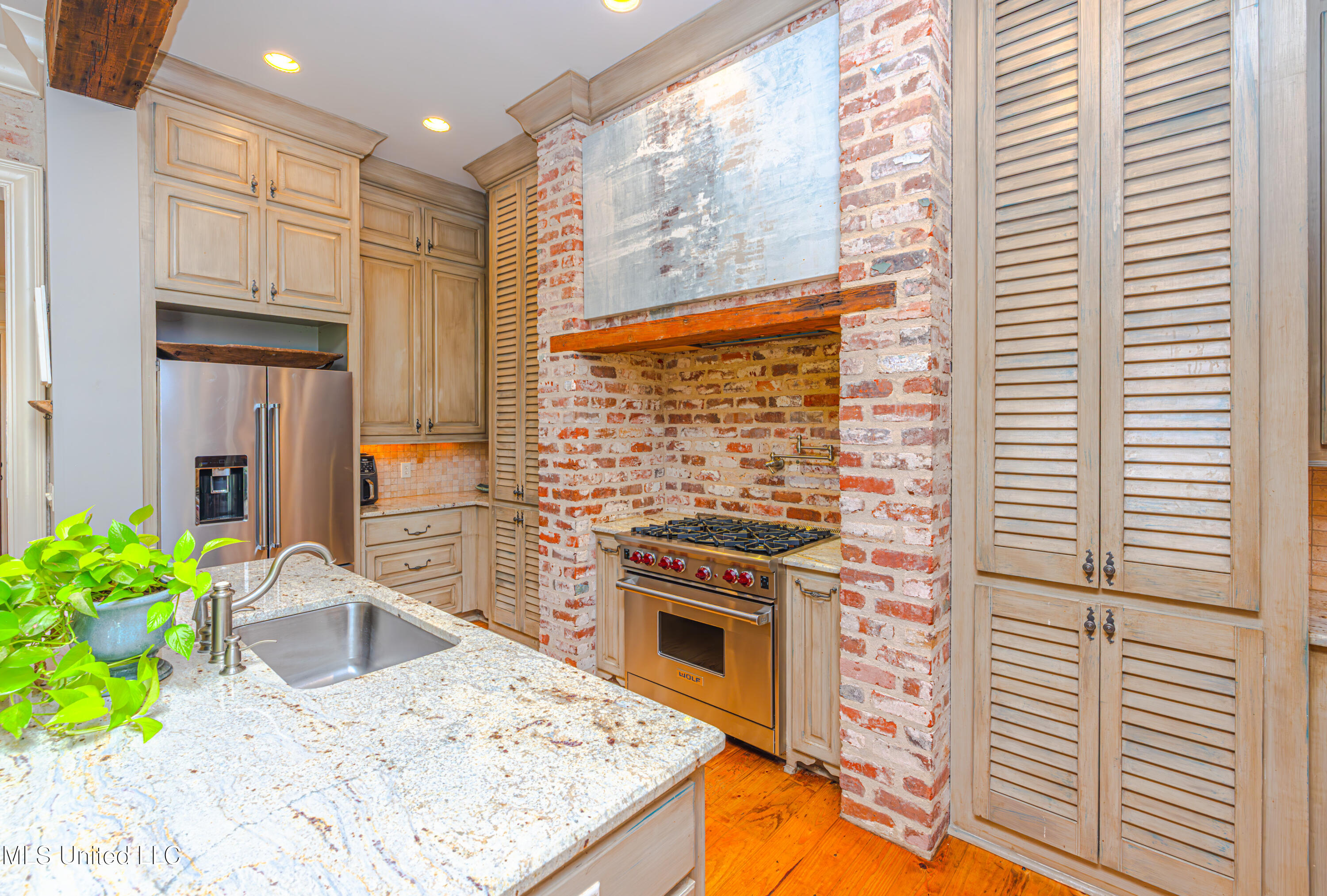 104 Ivy Brook Drive Property Photo 16
