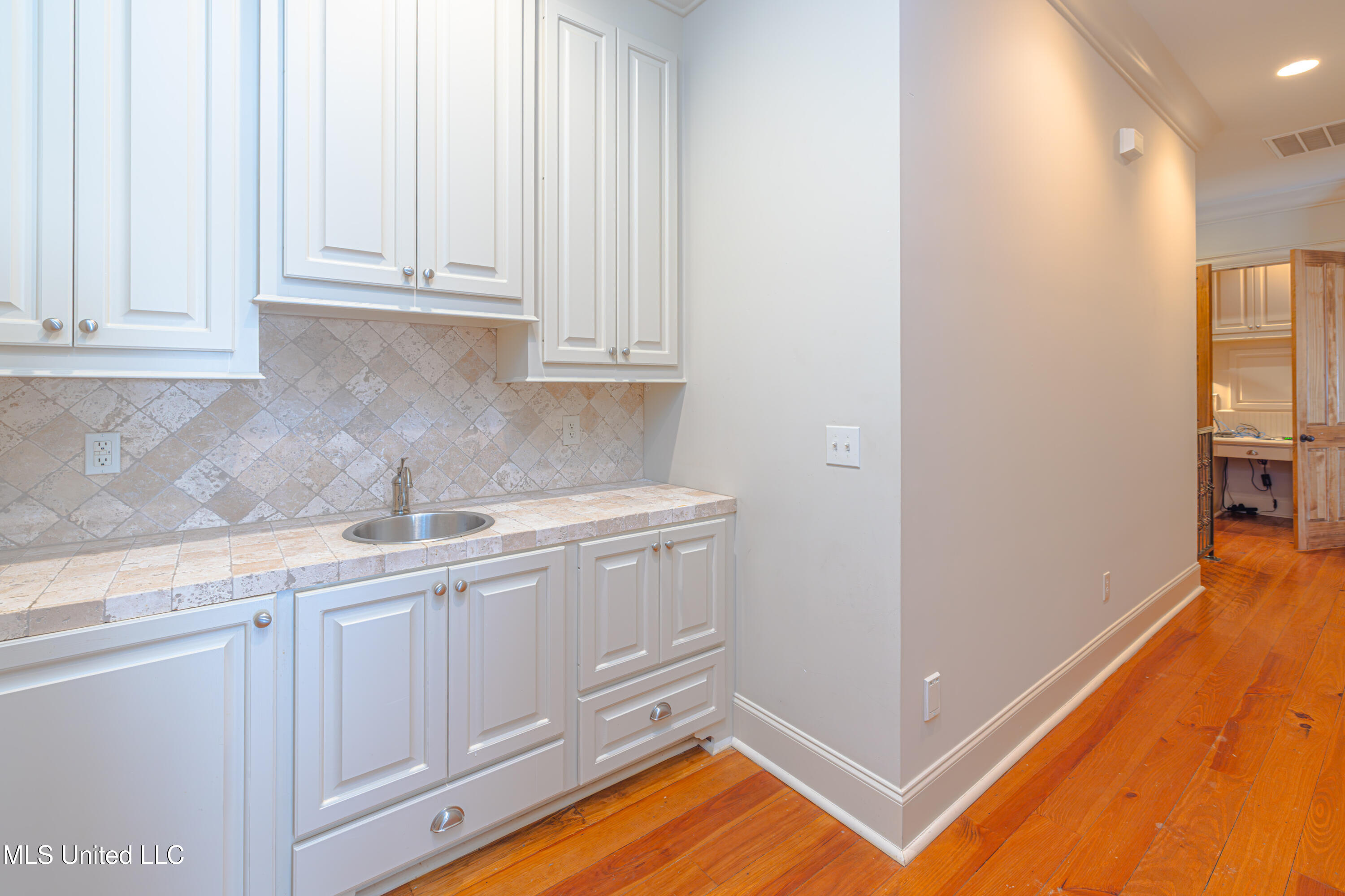 104 Ivy Brook Drive Property Photo 51