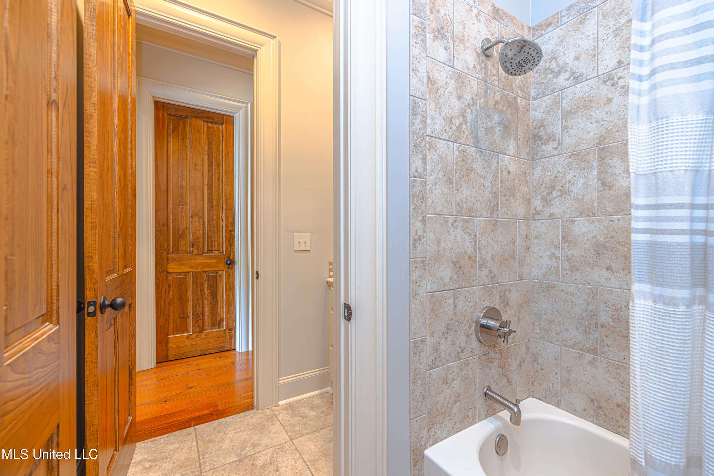 104 Ivy Brook Drive Property Photo 59