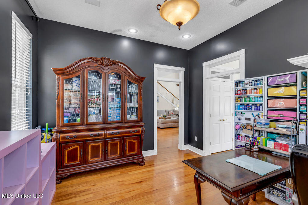 630 Royal Oak Drive Property Photo 19