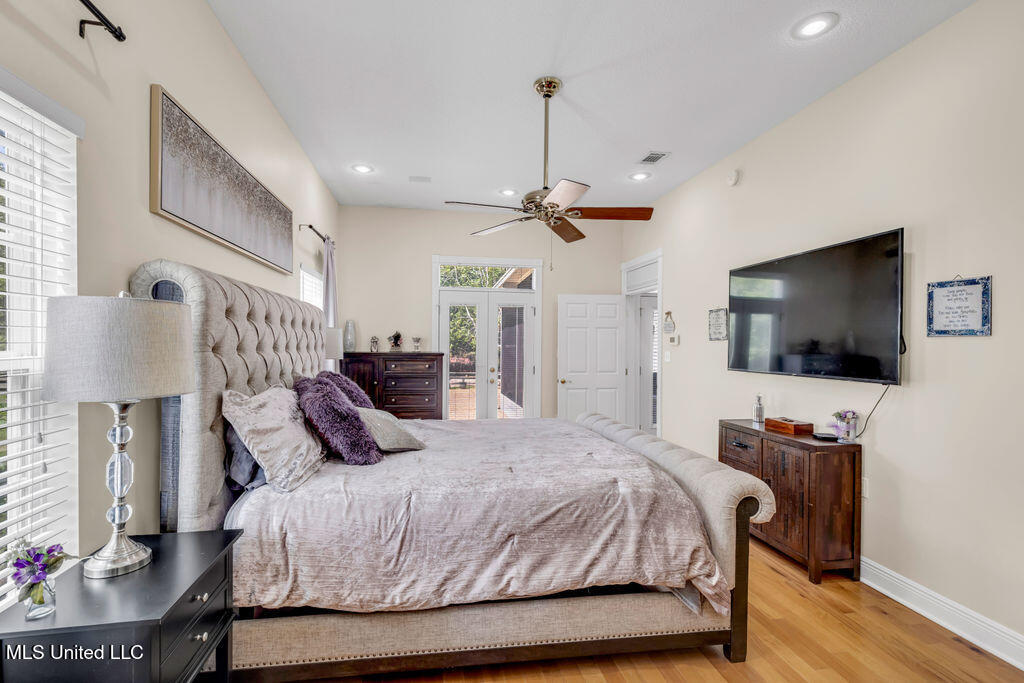 630 Royal Oak Drive Property Photo 22