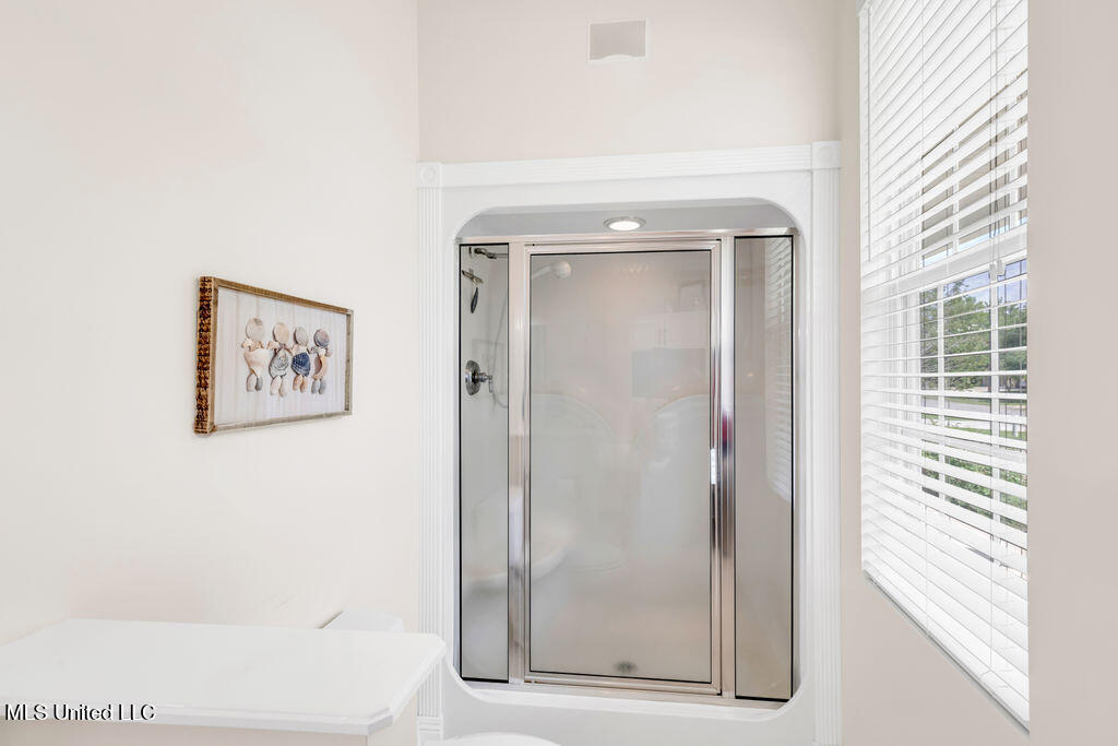 630 Royal Oak Drive Property Photo 25