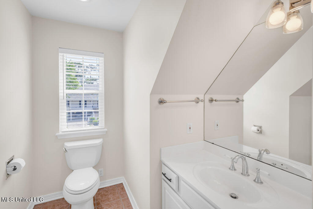 630 Royal Oak Drive Property Photo 31