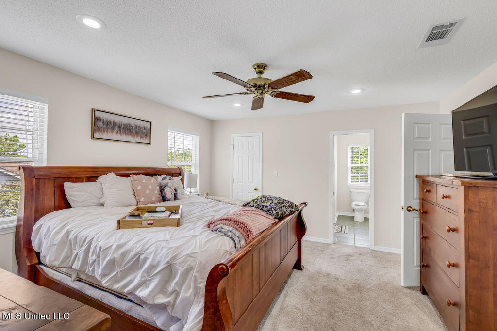 630 Royal Oak Drive Property Photo 34