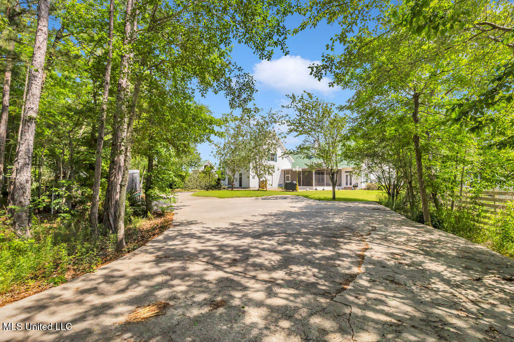 630 Royal Oak Drive Property Photo 55